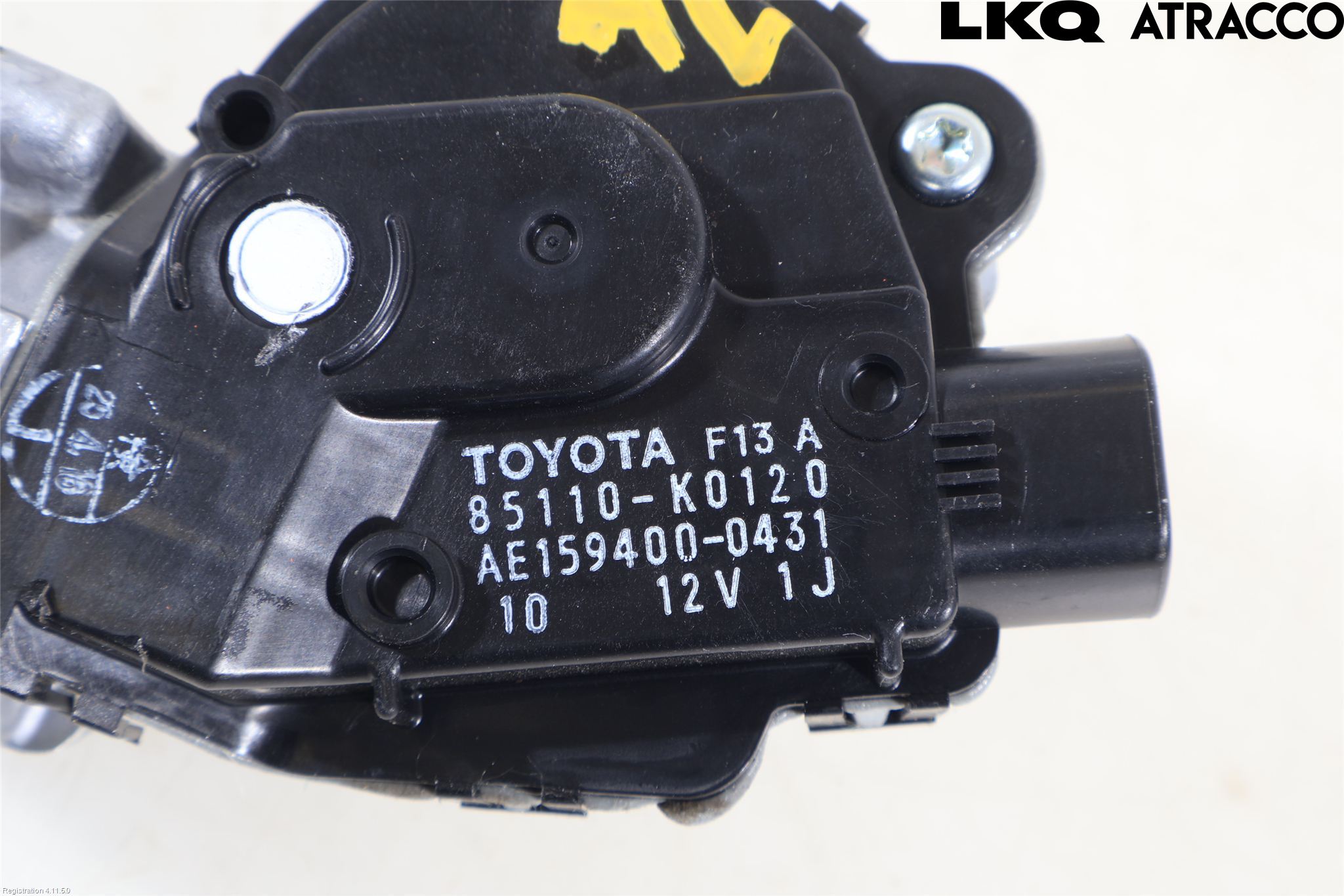 Toyota YARIS CROSS XP21 21- Viskermotor Frontrute