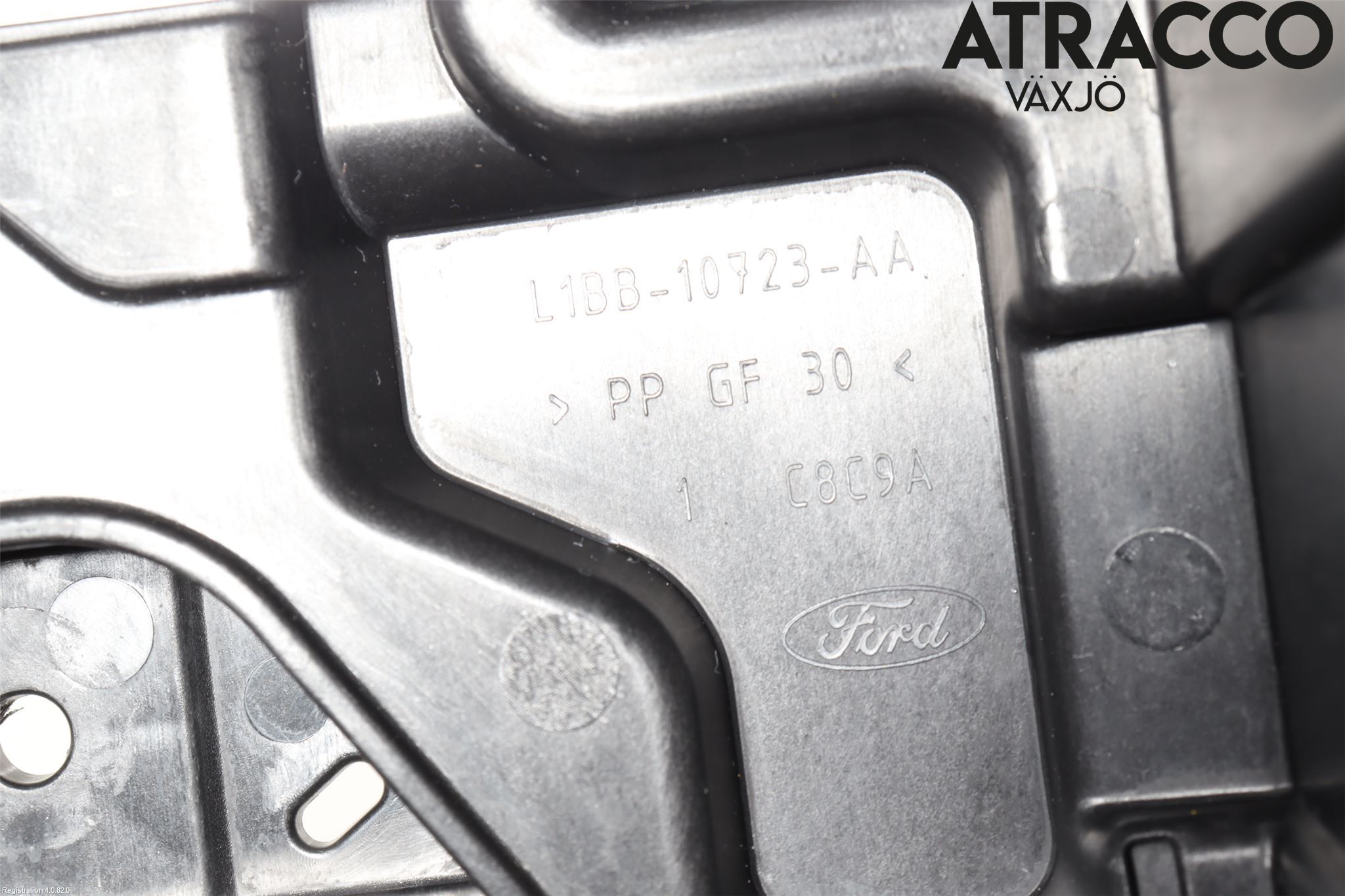 Ford FIESTA (VII) 18-23 Batterikasse - Feste - Holder