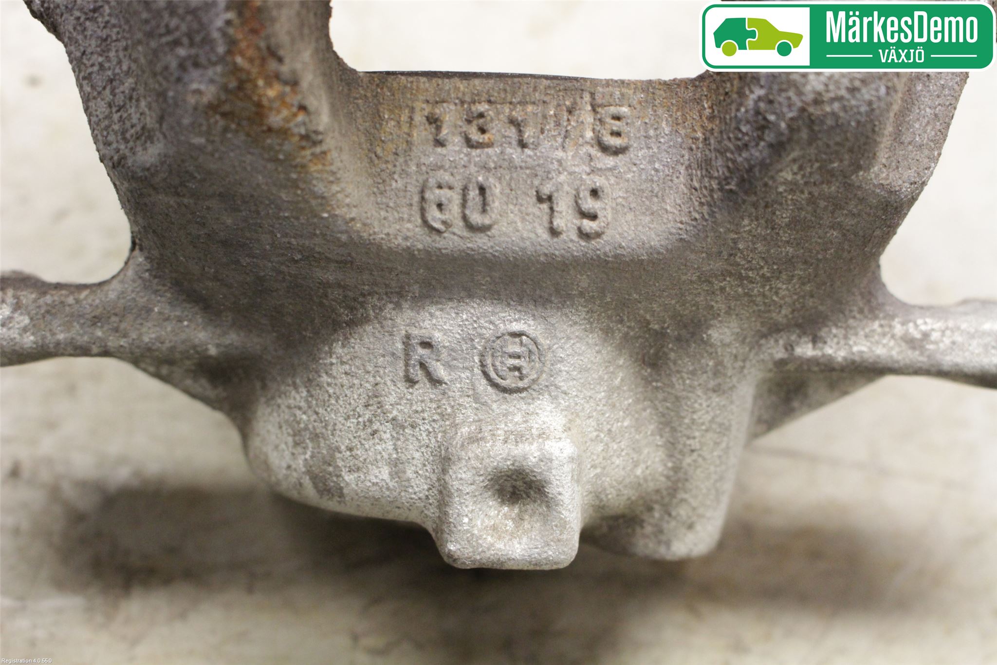 Toyota AURIS 13-19 Bremsecaliper Feste Holder