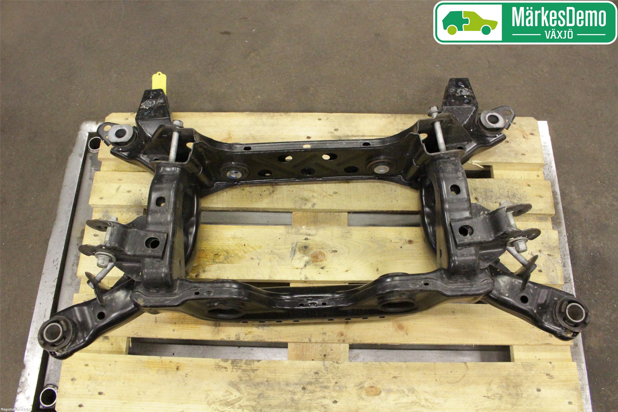 Ford MUSTANG VI 15-22 Bakaksel Feste Travers-Ramme