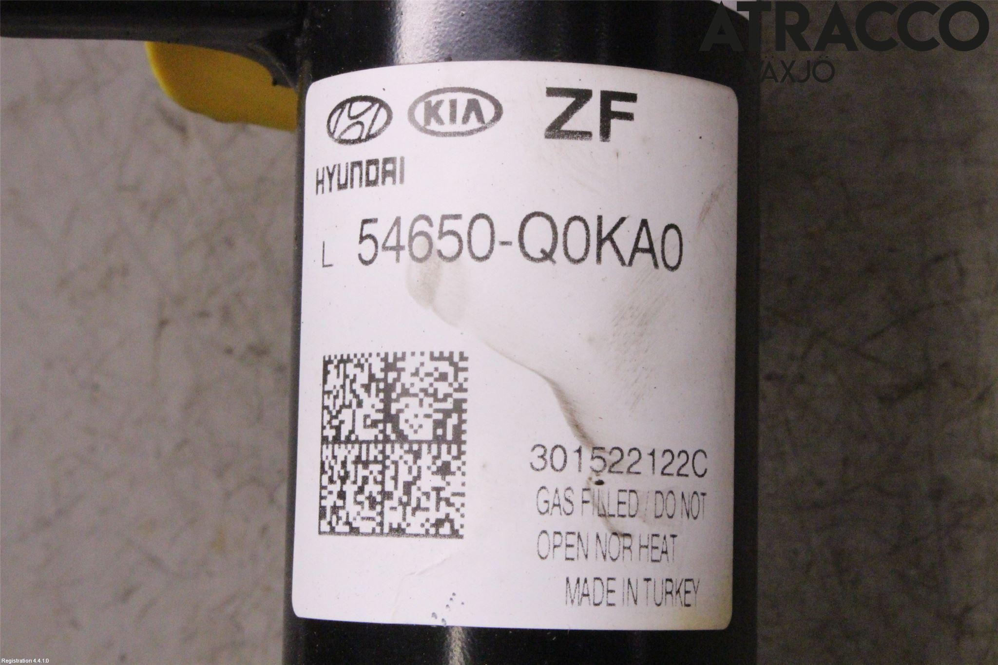 Hyundai BAYON BC3 21- Fjærbein Foran Venstre