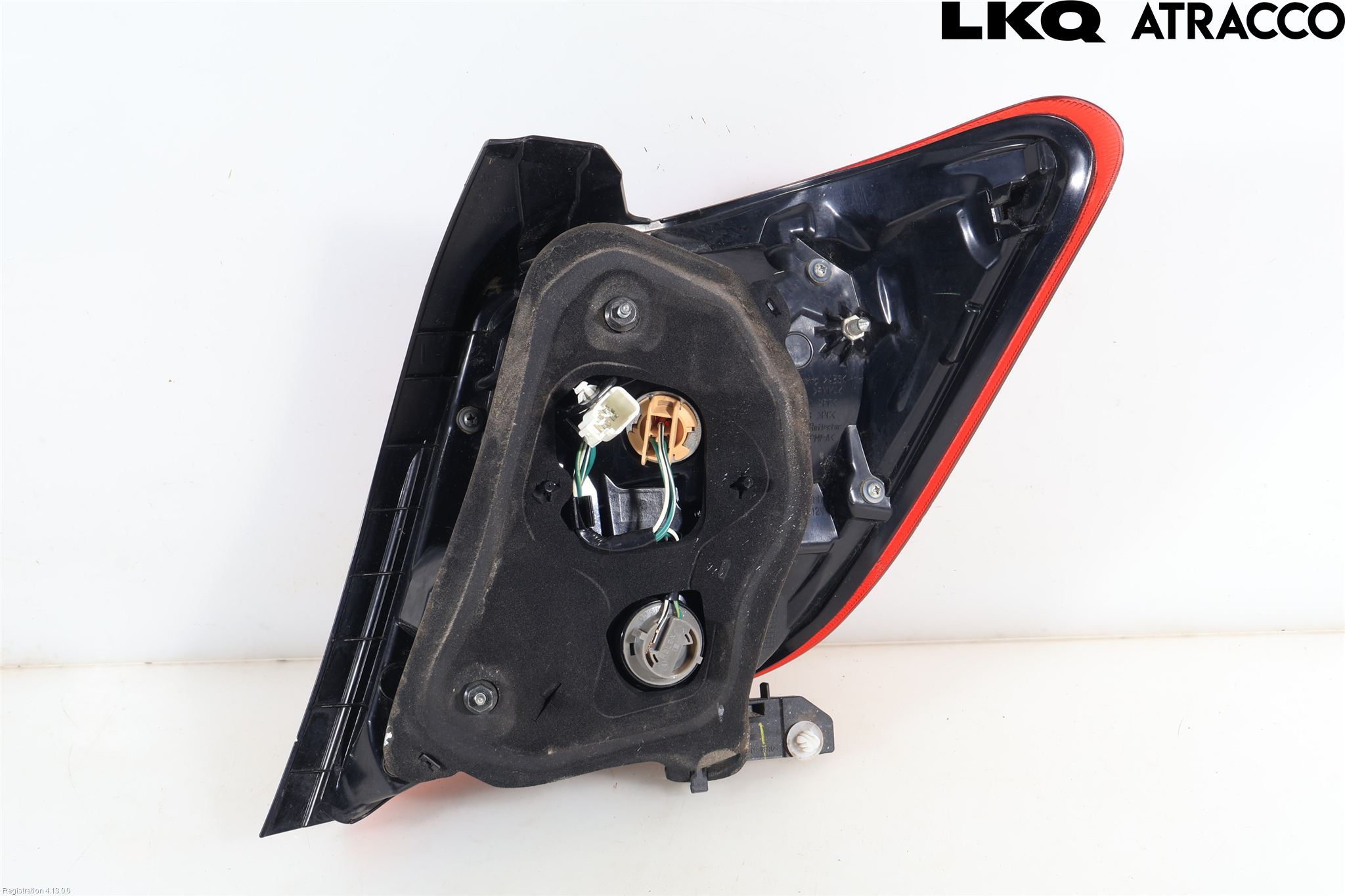 Toyota YARIS XP130 15-20 Baklykt Venstre