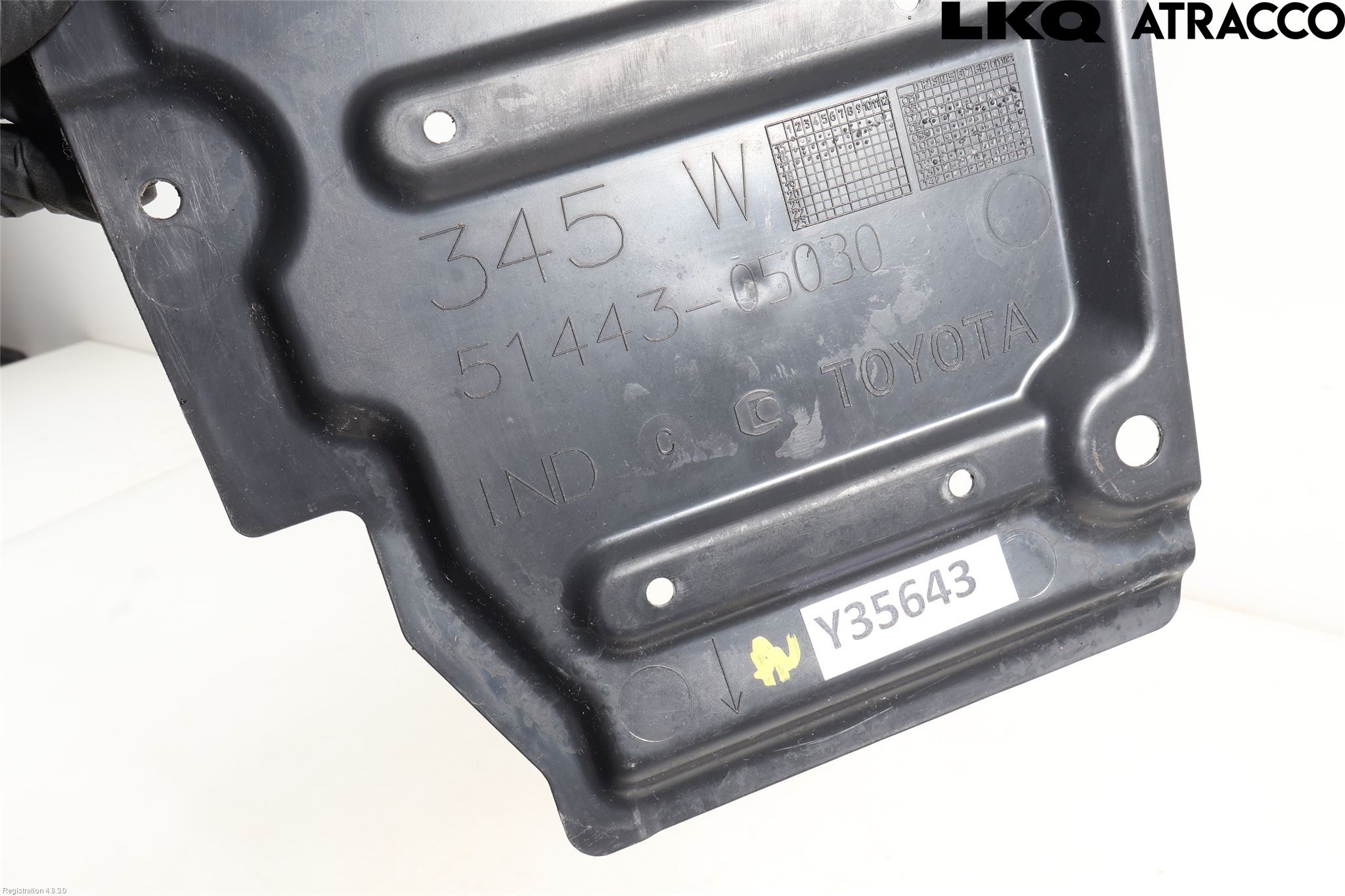 Toyota AVENSIS 16-18 Bunnplate U Motor-Gear-Dørk