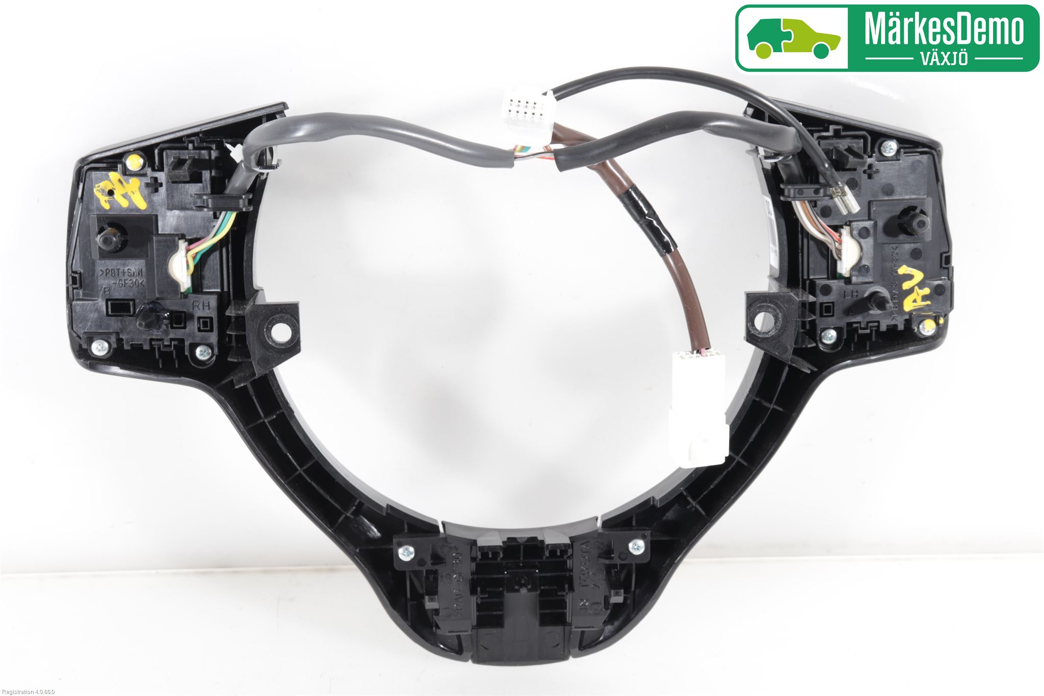 Toyota YARIS XP130 15-20 Bryter Ratt Radio-Stereo