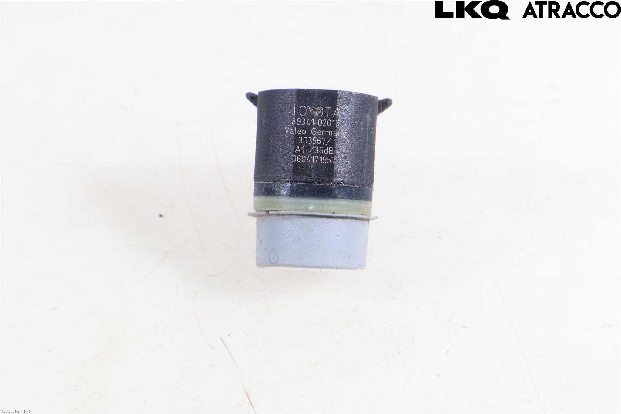 Toyota AURIS 13-19 Sensor Parkering Front