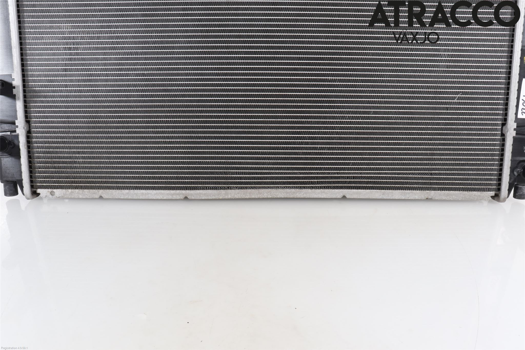 Toyota YARIS XP130 15-20 Radiator Automat