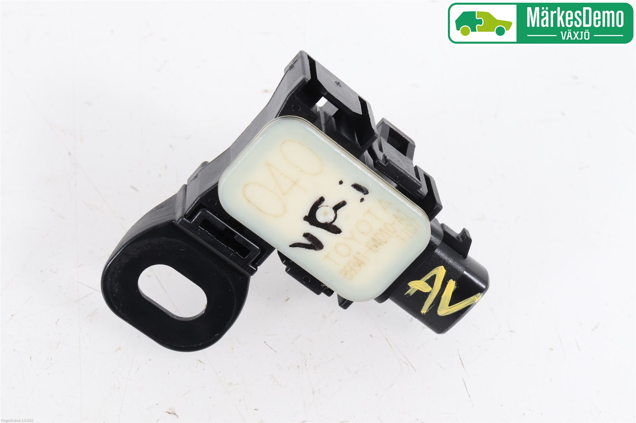 Toyota VERSO 09-18 Sensor Parkering Front