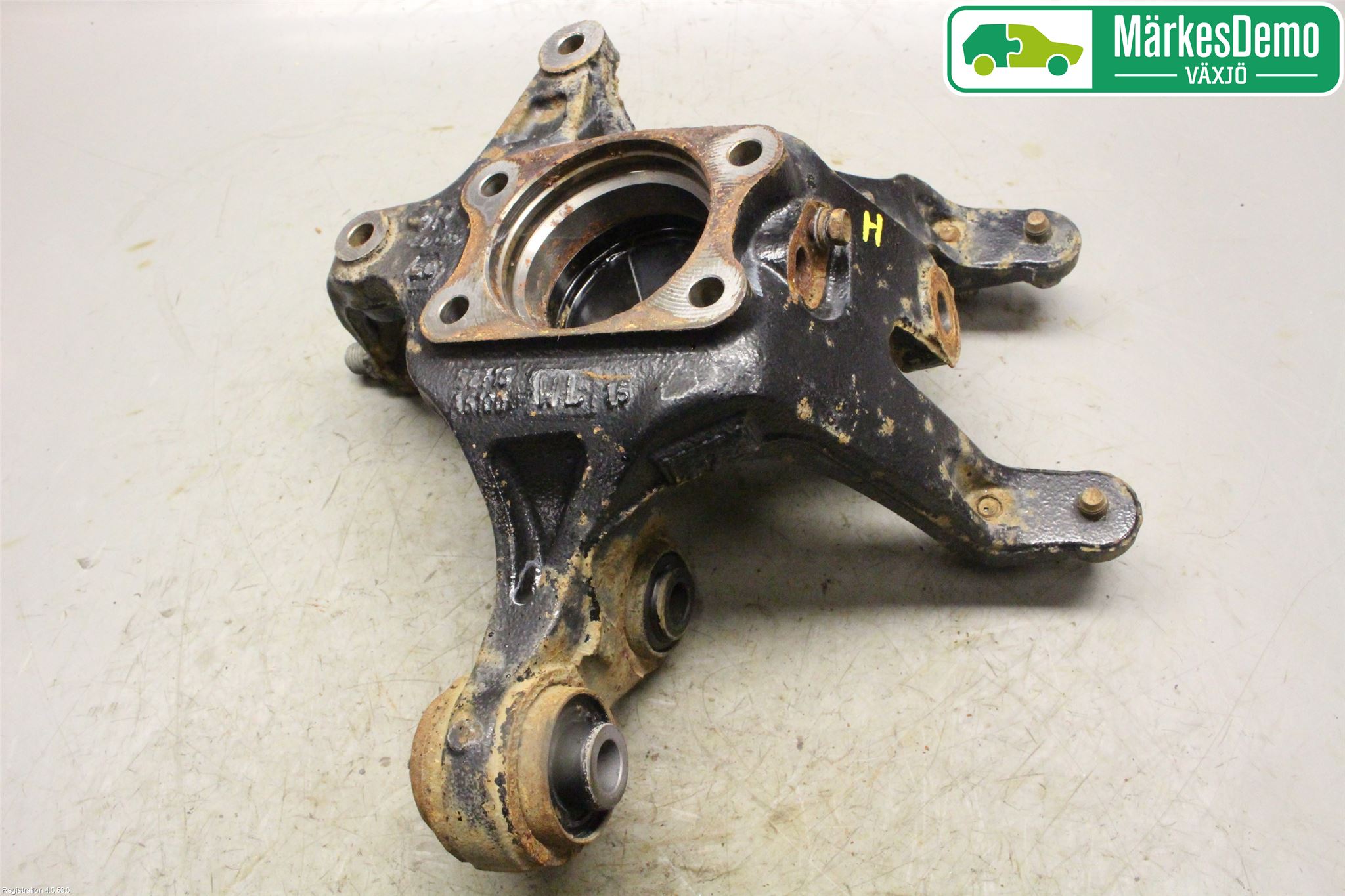 Hyundai i30 GD 13-17 Spindel Hb