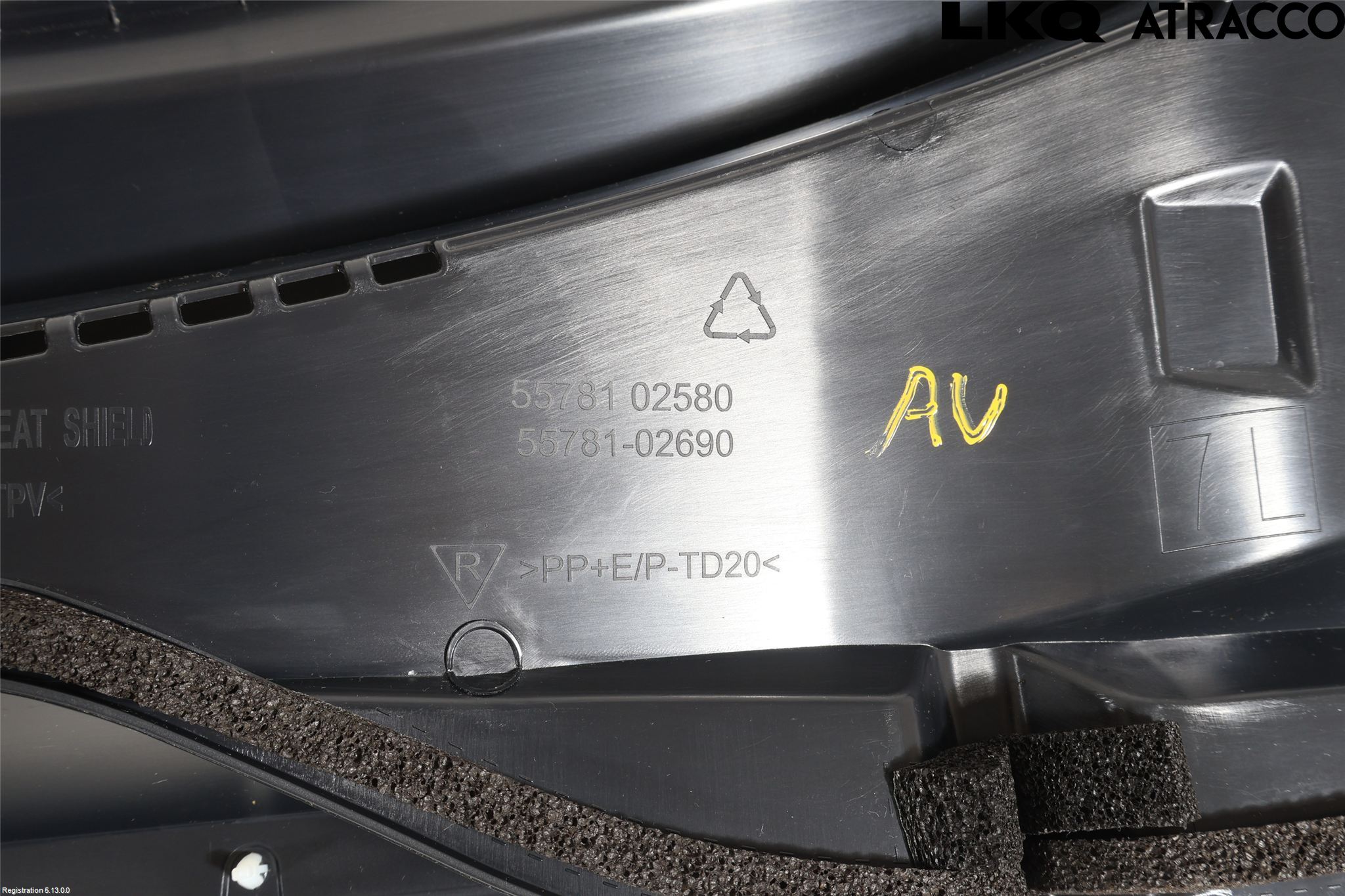 Toyota COROLLA 19- Visker Deksel-Grill-Under Frr