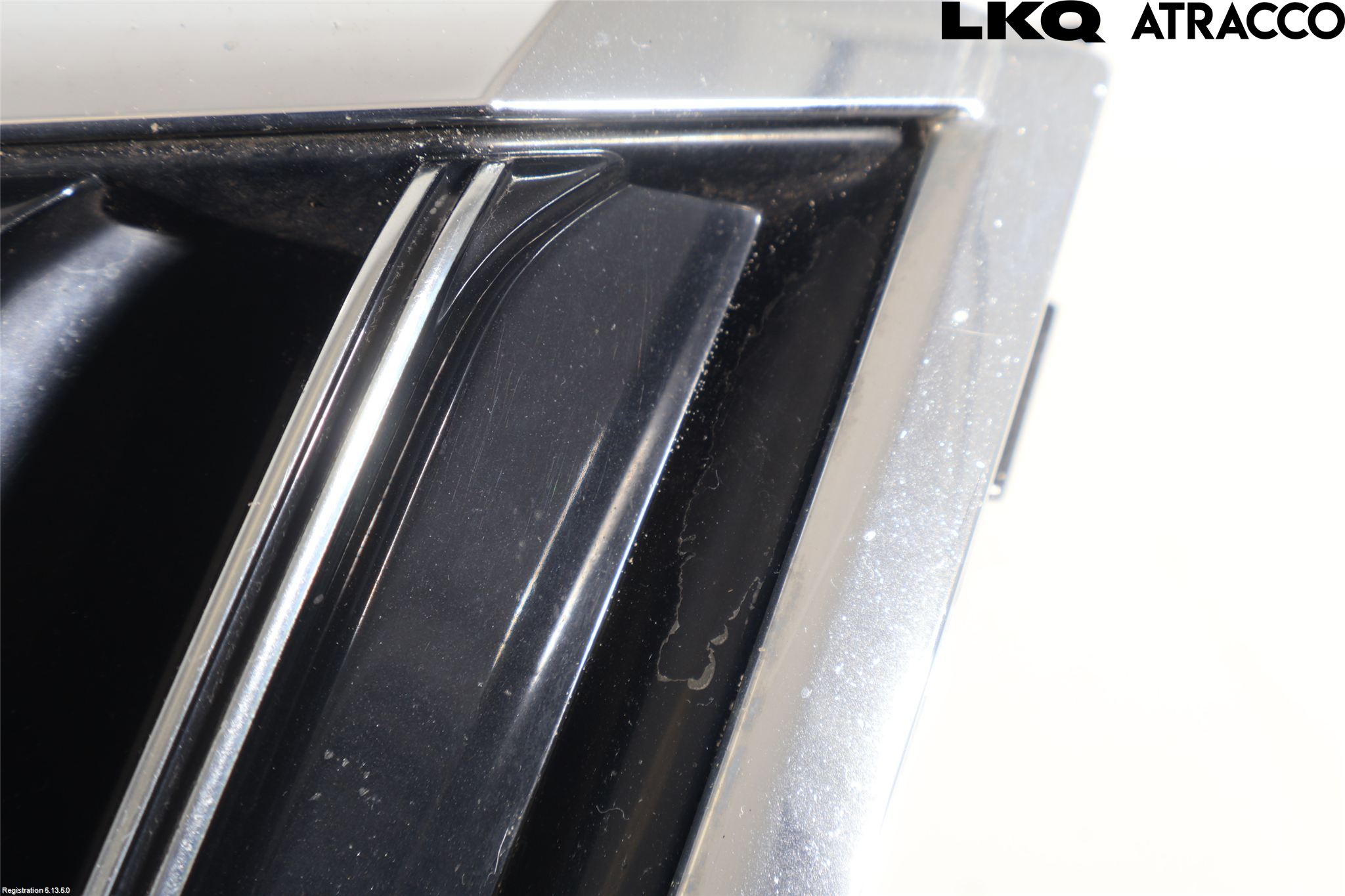 Skoda SUPERB 09-15 Grill Komplett
