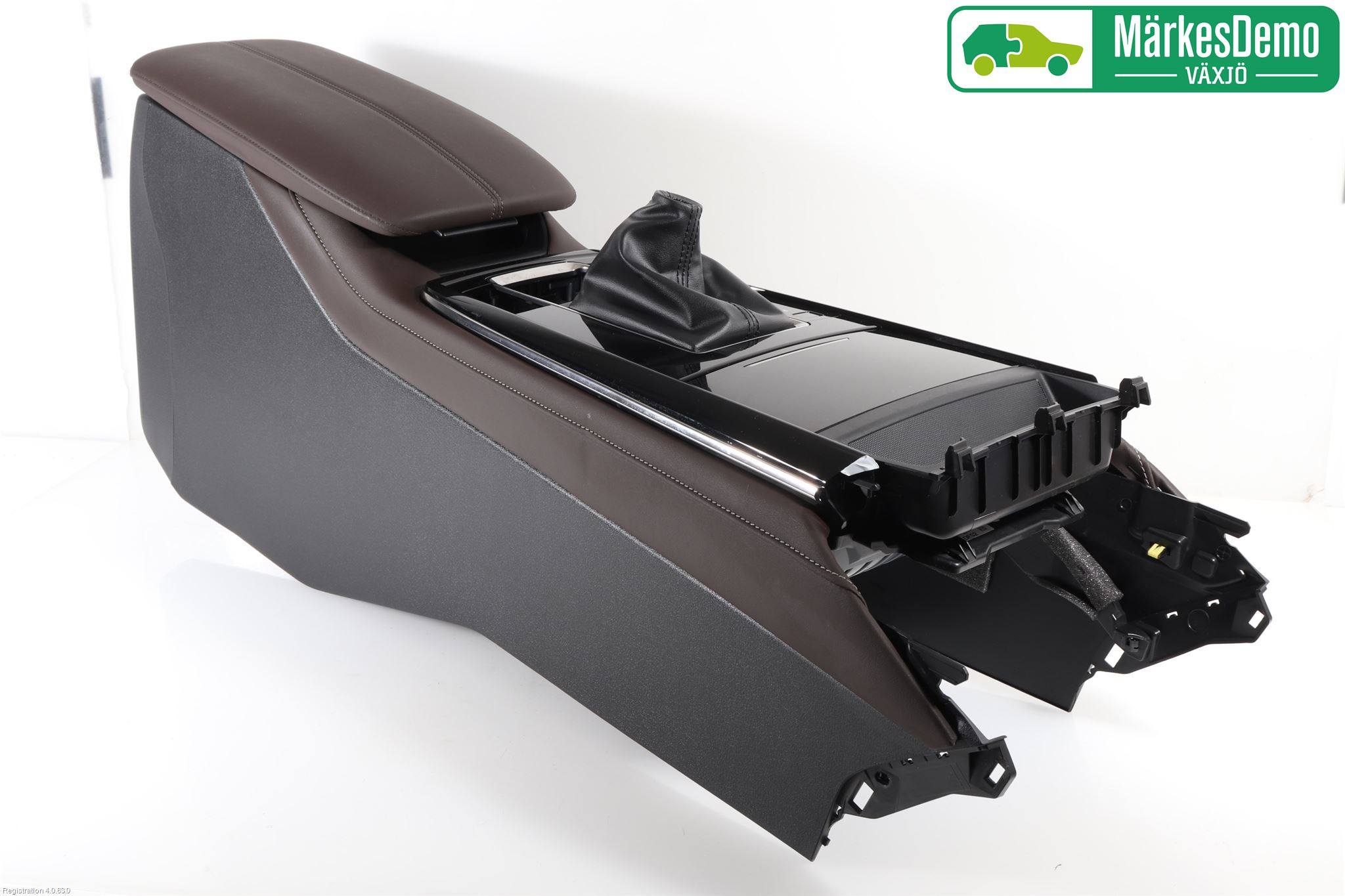 Mazda CX-30 20- Instrumentkonsoll Gulv