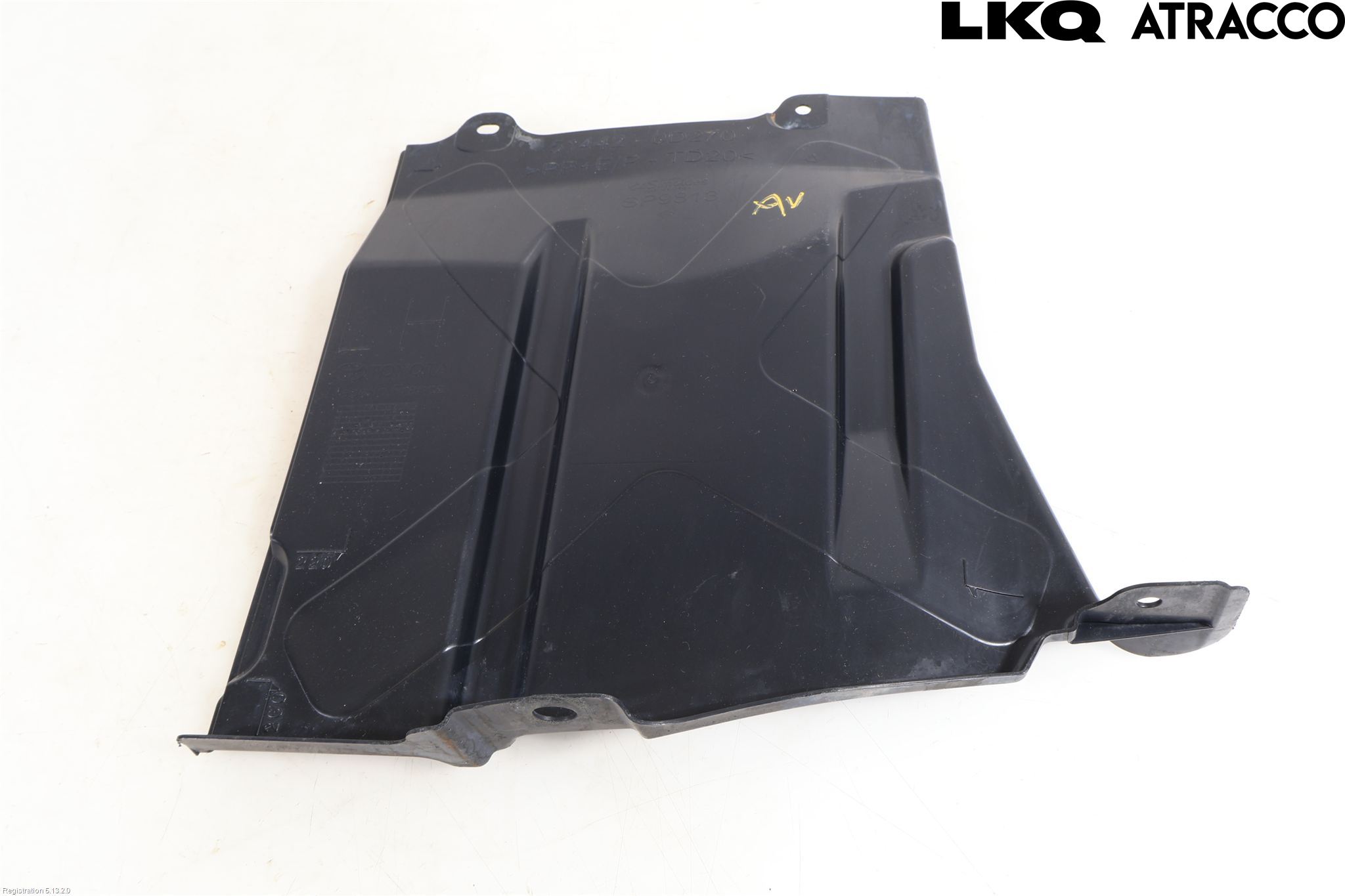 Toyota YARIS CROSS XP21 21- Bunnplate U Motor-Gear-Dørk