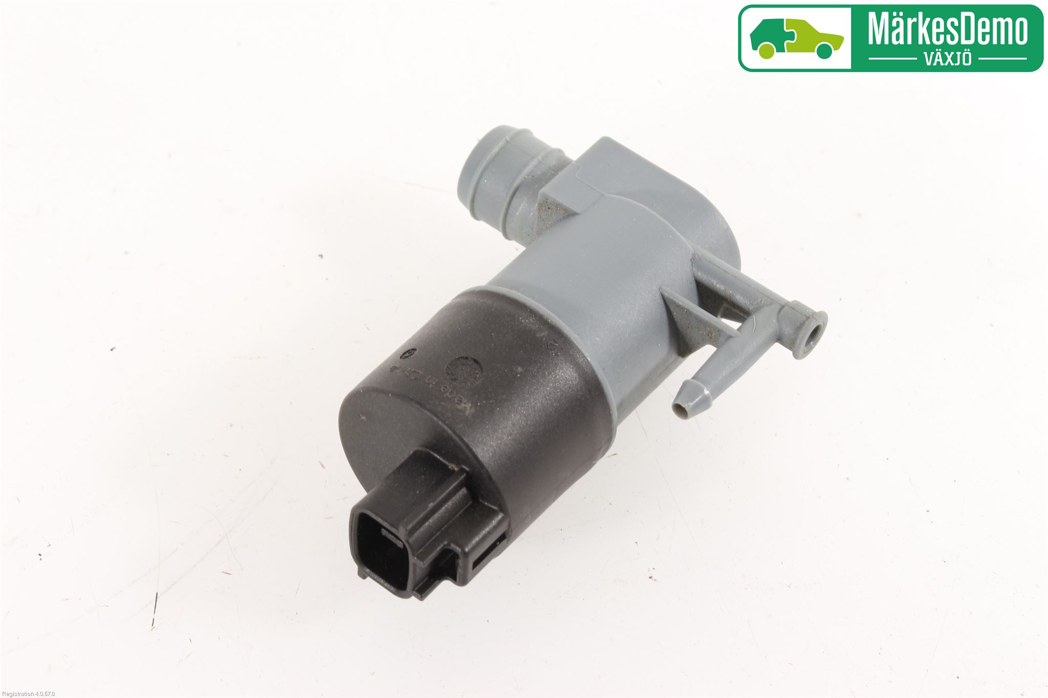 Toyota YARIS XP130 15-20 Spylerpumpe Frontrute