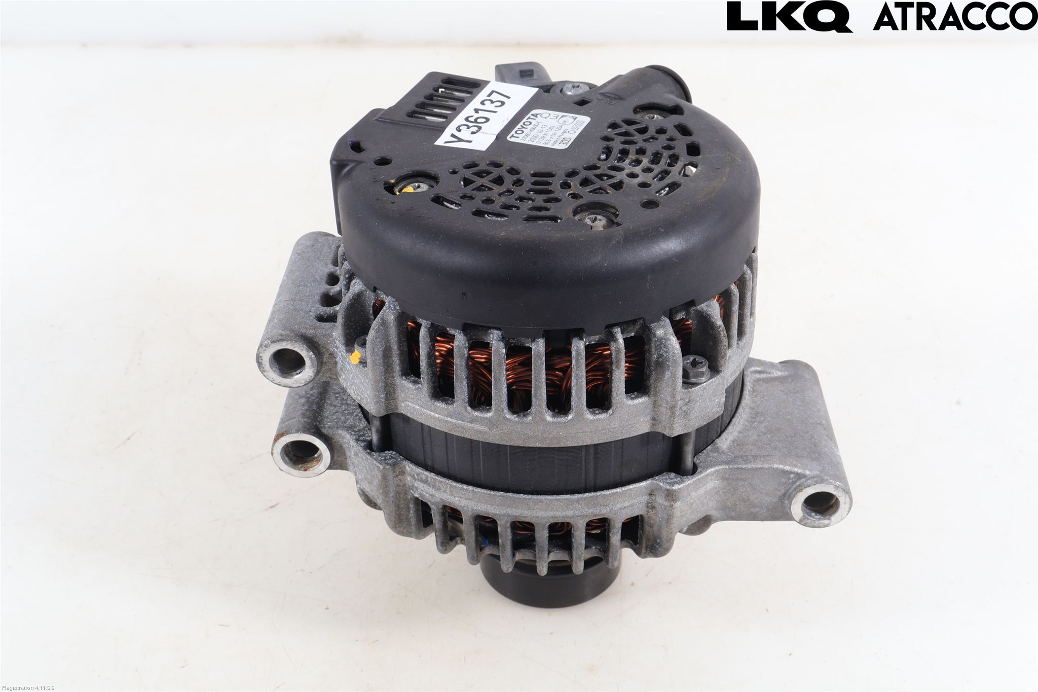 Toyota YARIS XP21 20- Dynamo