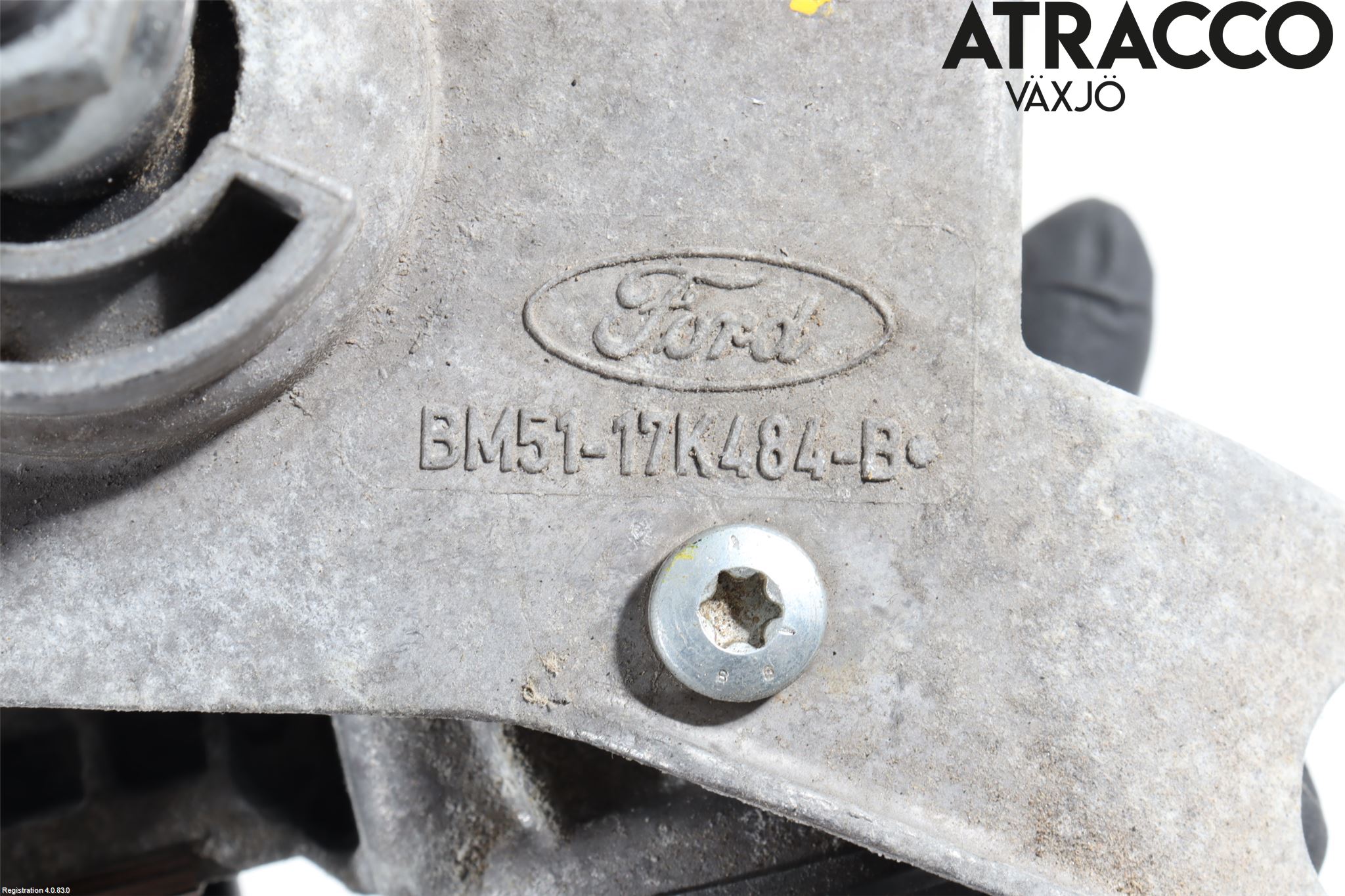 Ford FOCUS 15-18 Viskermotor Frontrute