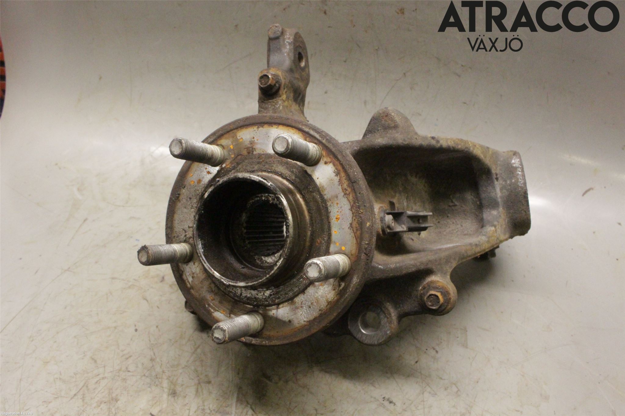 Ford FOCUS 11-14 Spindel Hf