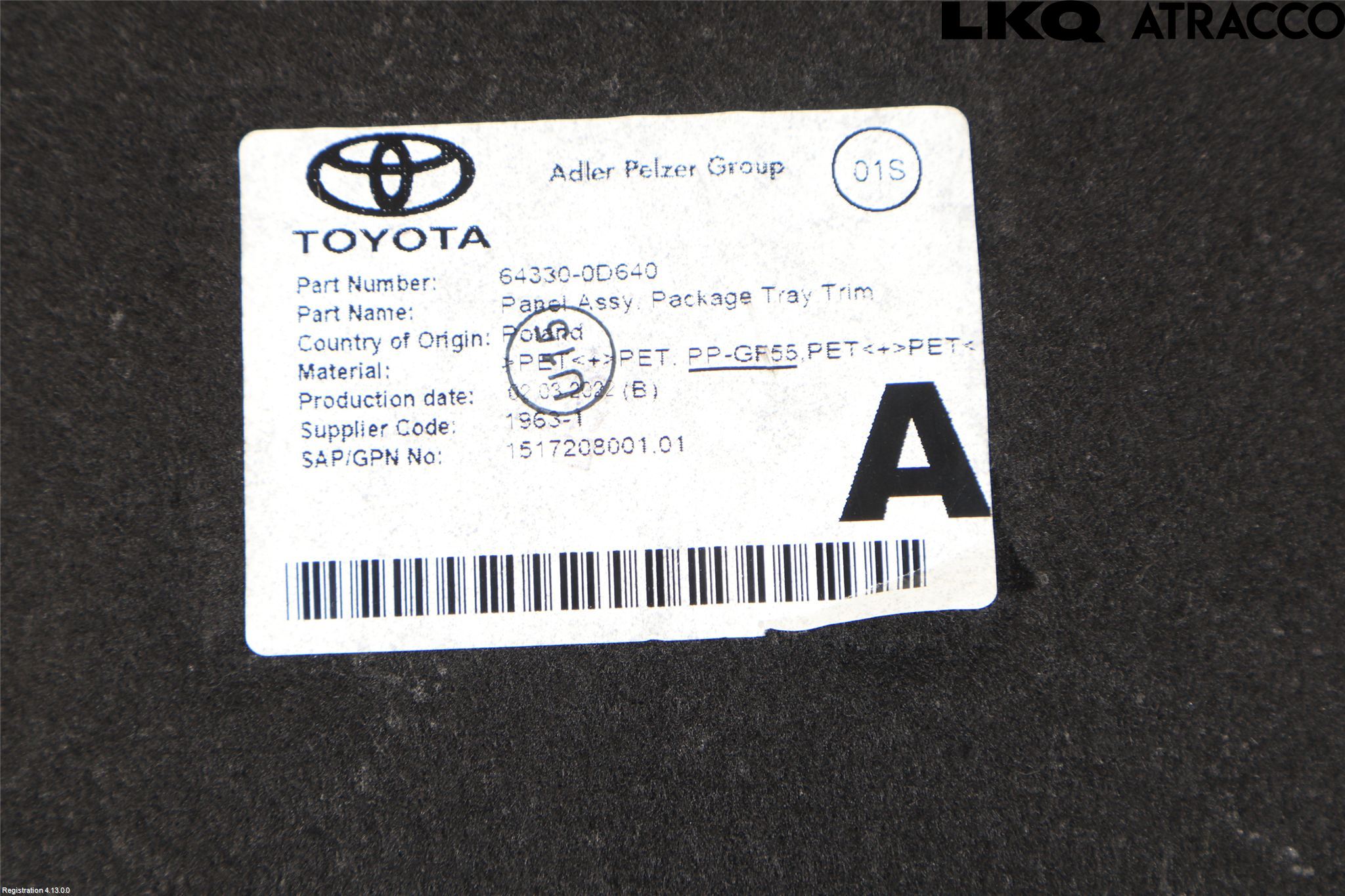 Toyota YARIS XP21 20- Innr Hattehylle