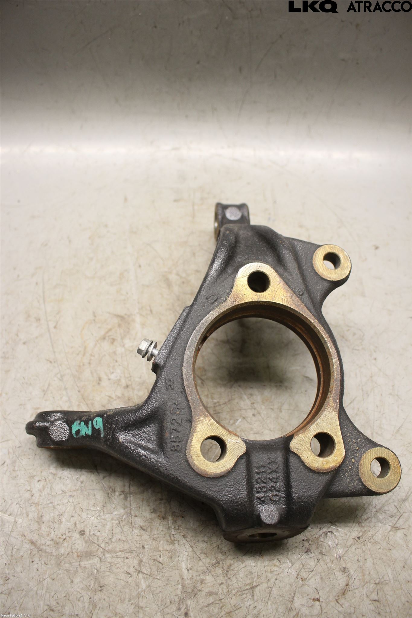 Toyota YARIS XP21 20- Spindel Hf