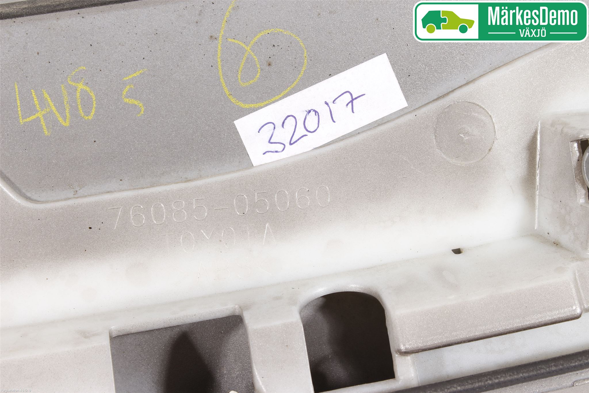 Toyota AVENSIS 16-18 Spoiler Bakluke