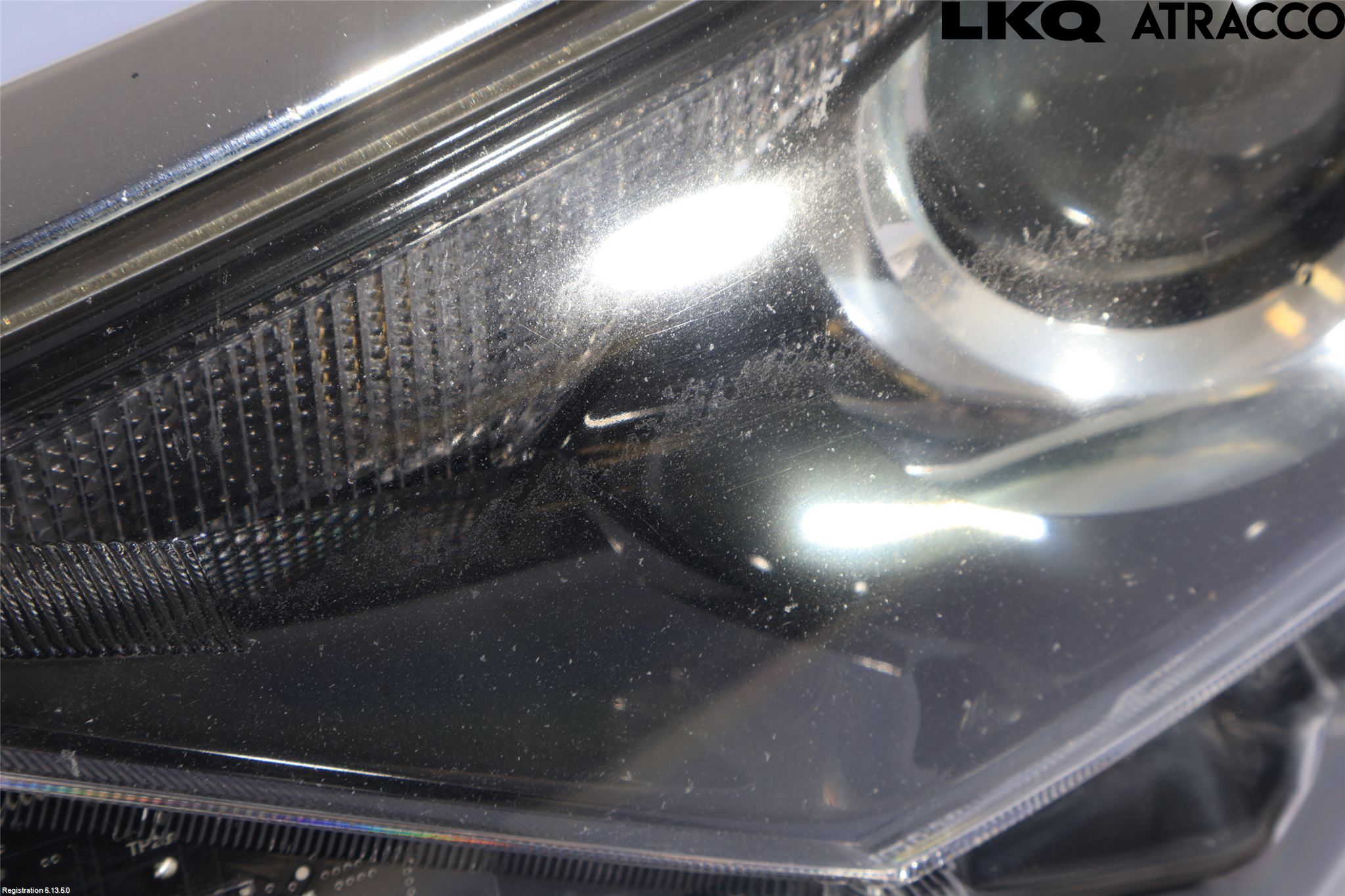 Toyota AURIS 13-19 Frontlykt Venstre