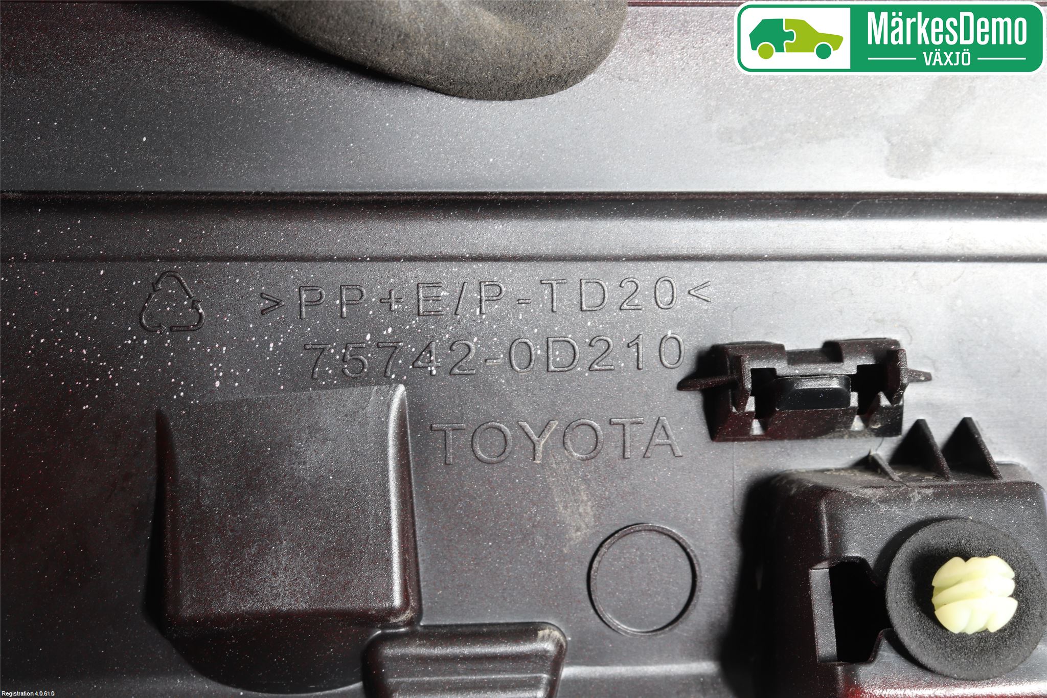 Toyota YARIS XP130 15-20 Dør Dekorlist Vb