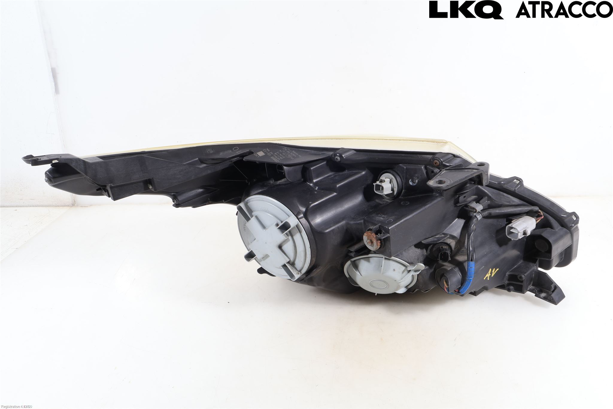 Toyota AVENSIS 09-15 Frontlykt Venstre