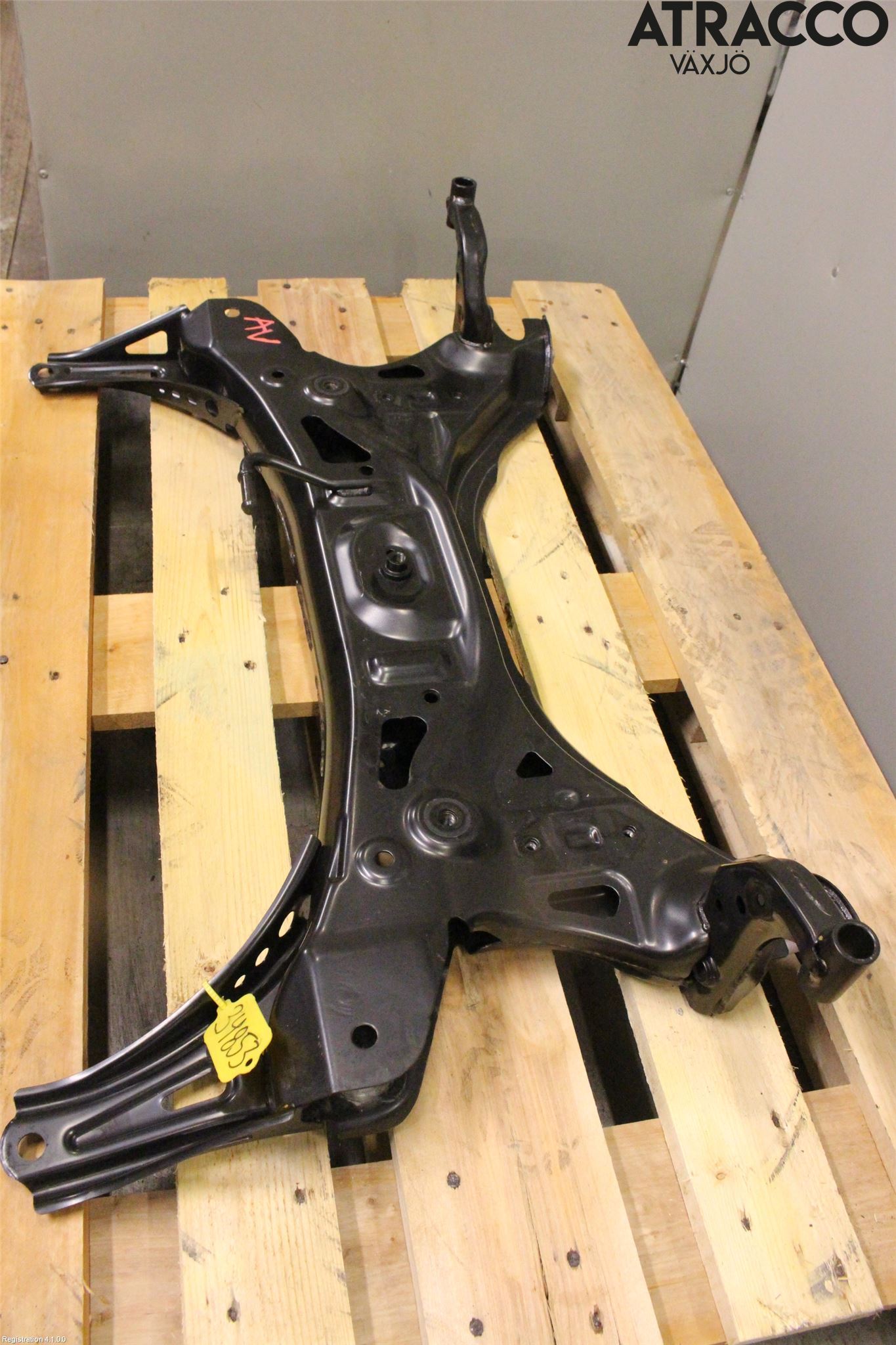 Suzuki SWIFT 17-24 Forstillingsbjelke(Tvergående)