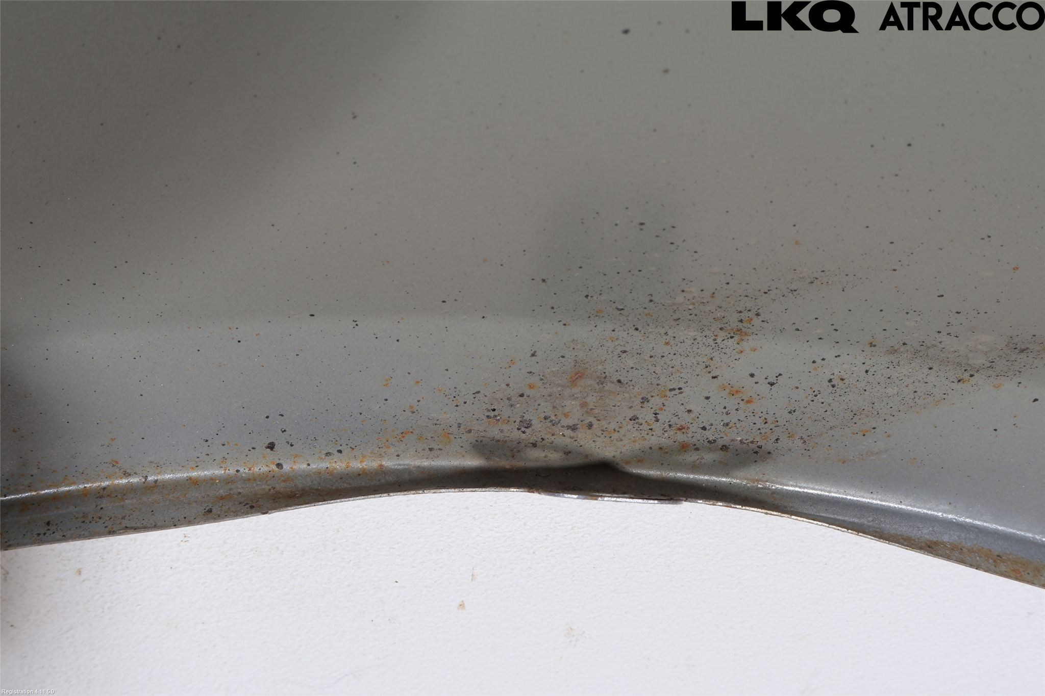 Volkswagen VW CADDY      04-10 Skjerm Foran Venstre