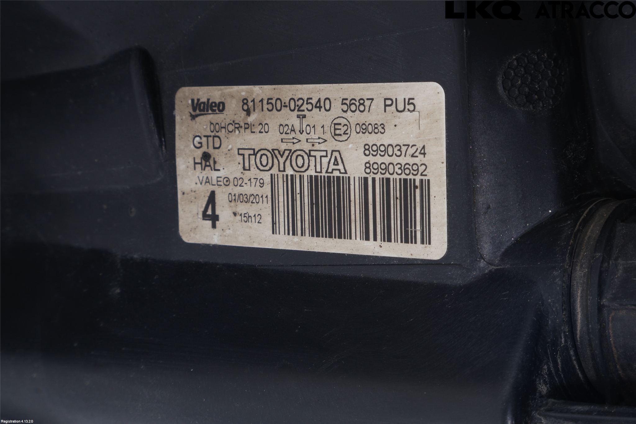 Toyota AURIS 10-12 Frontlykt Venstre