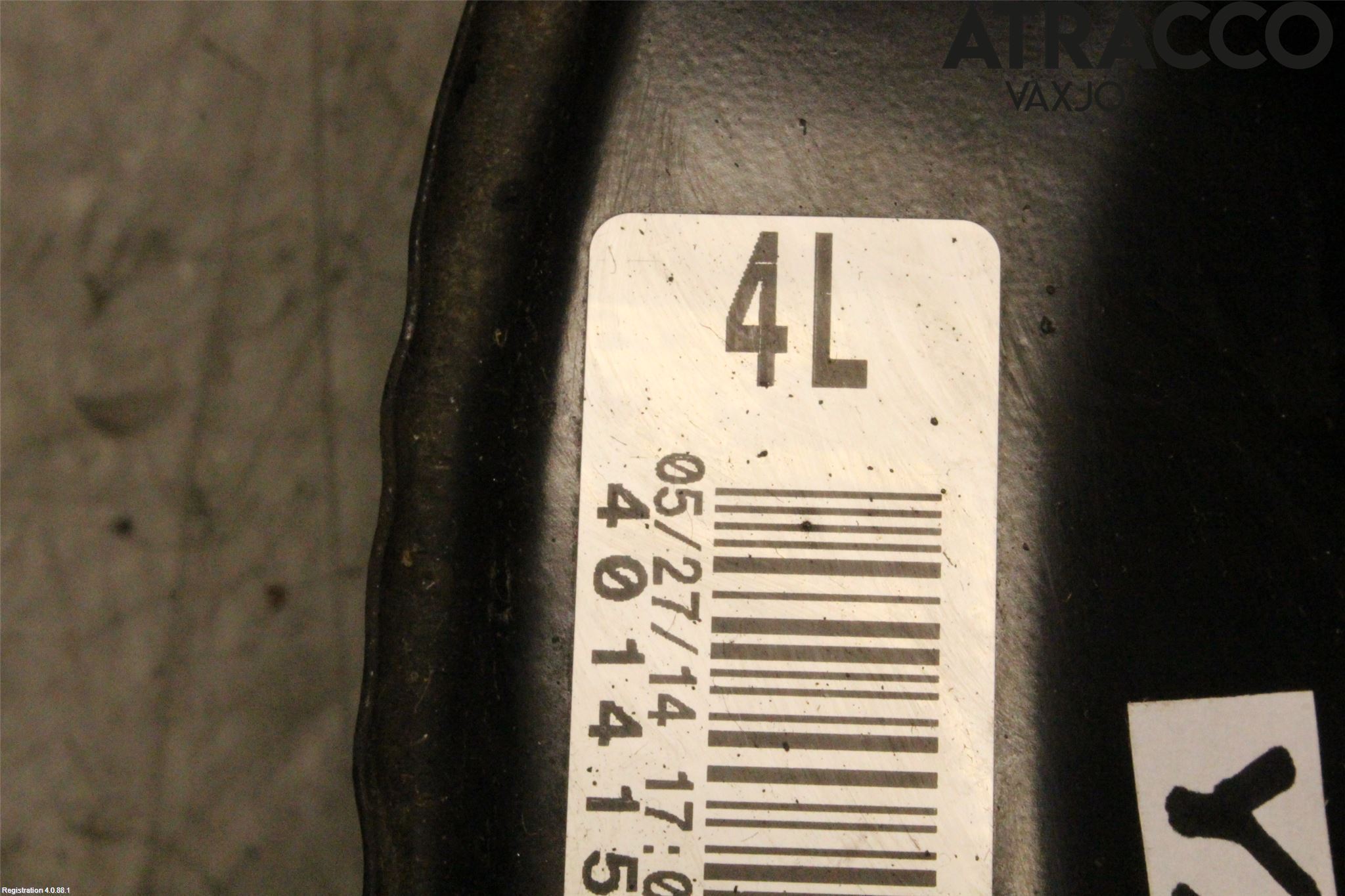 Toyota YARIS XP130 12-14 Spindel Vf