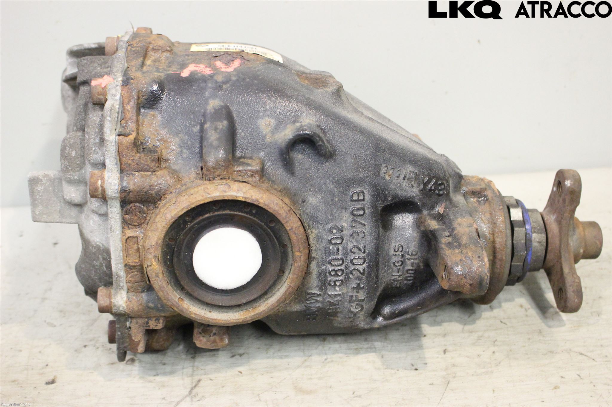 BMW 3 F30/F31/F80 12-19 Bakaksel Kardang Bak -Diff