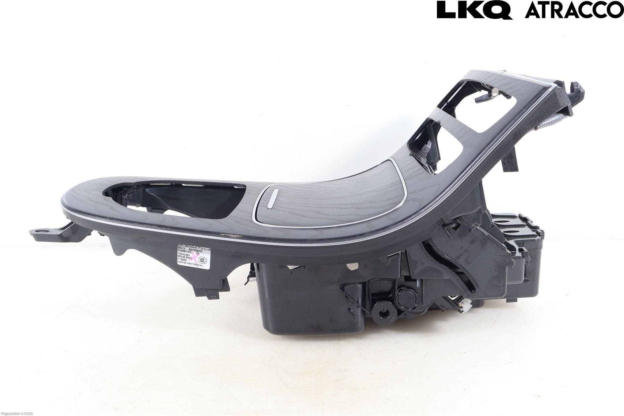 Mercedes-Benz MB E-KLASS (W213) 16-23 Instrumentkonsoll Midt