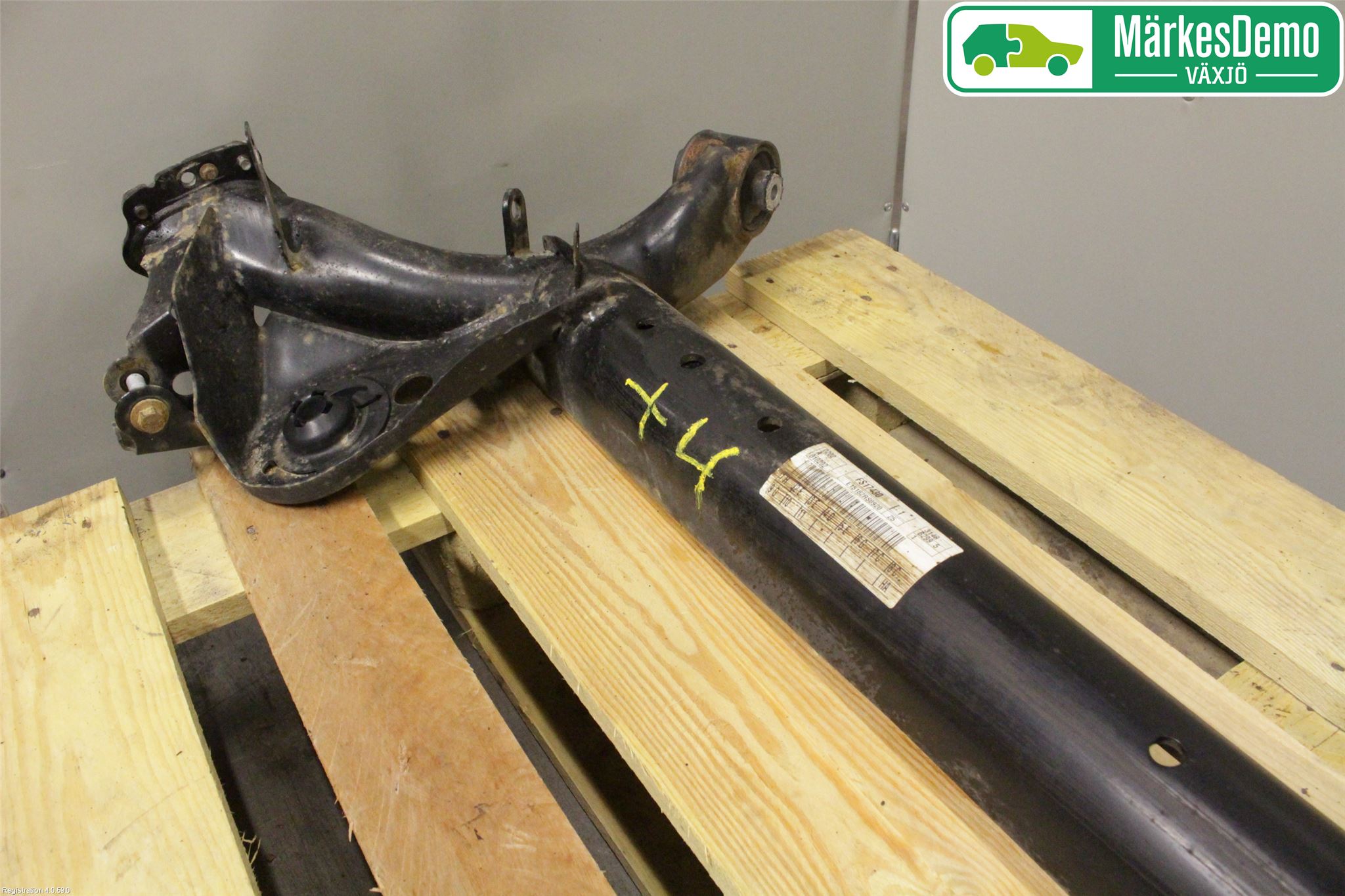 Ford FIESTA 13-17 Bakaksel Feste Travers-Ramme