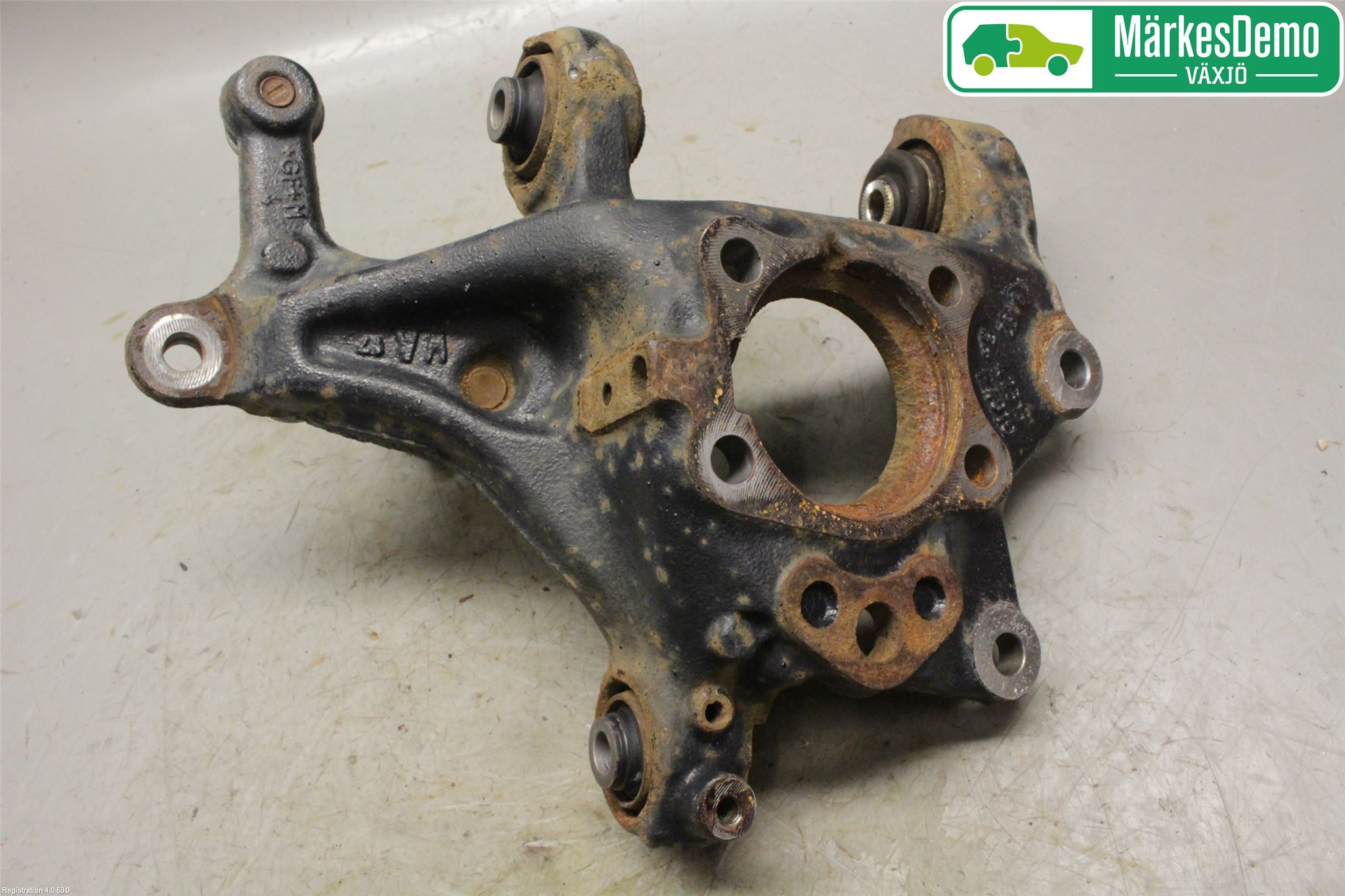 Toyota C-HR 16-23 Spindel Hb