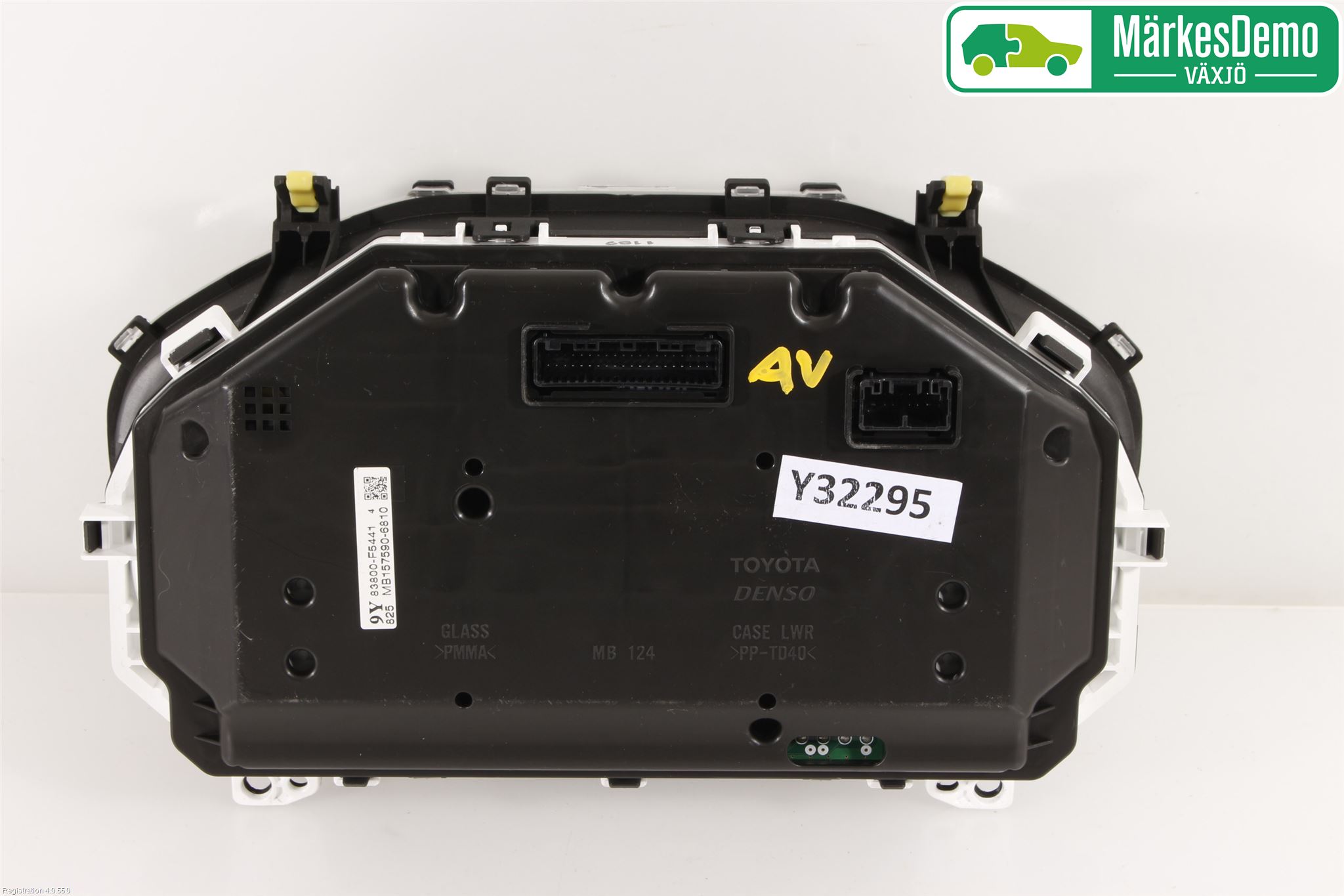 Toyota YARIS XP130 15-20 Instr Kombinert