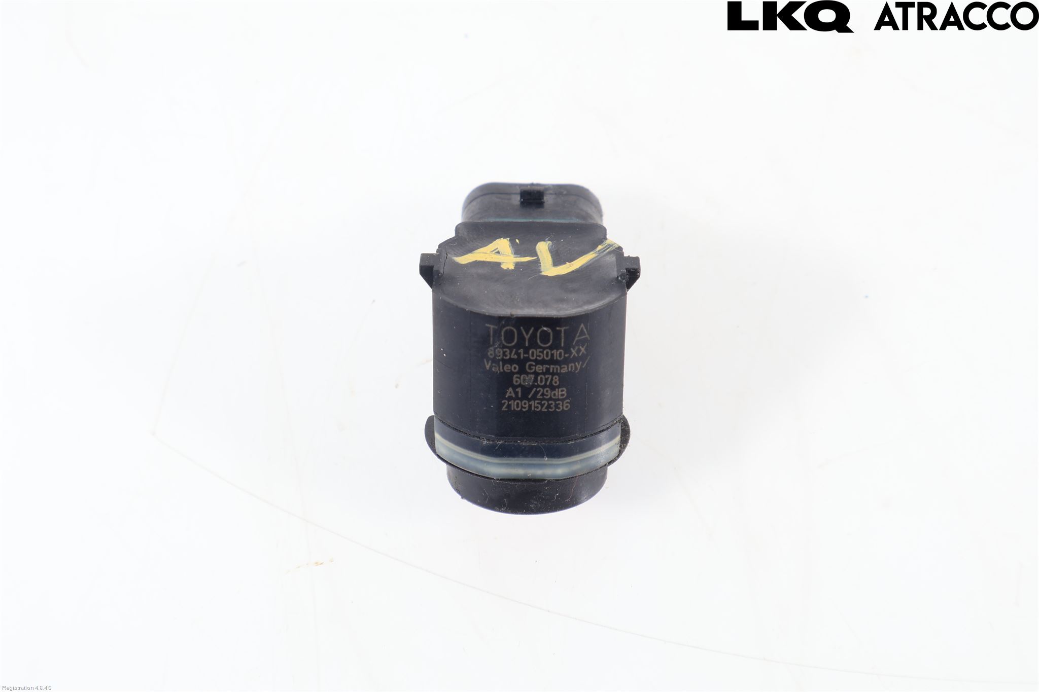 Toyota AURIS 13-19 Sensor Parkering Front