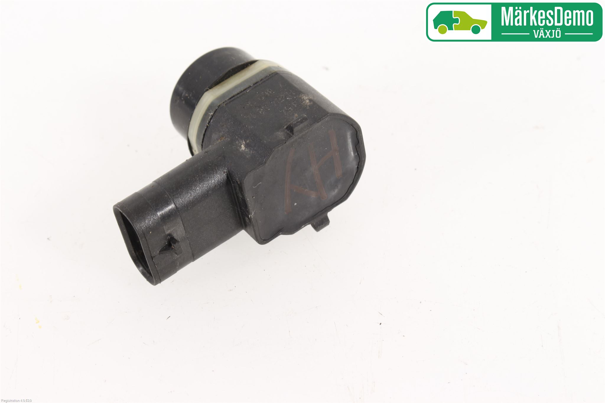 Toyota AURIS 13-19 Sensor Parkering Front