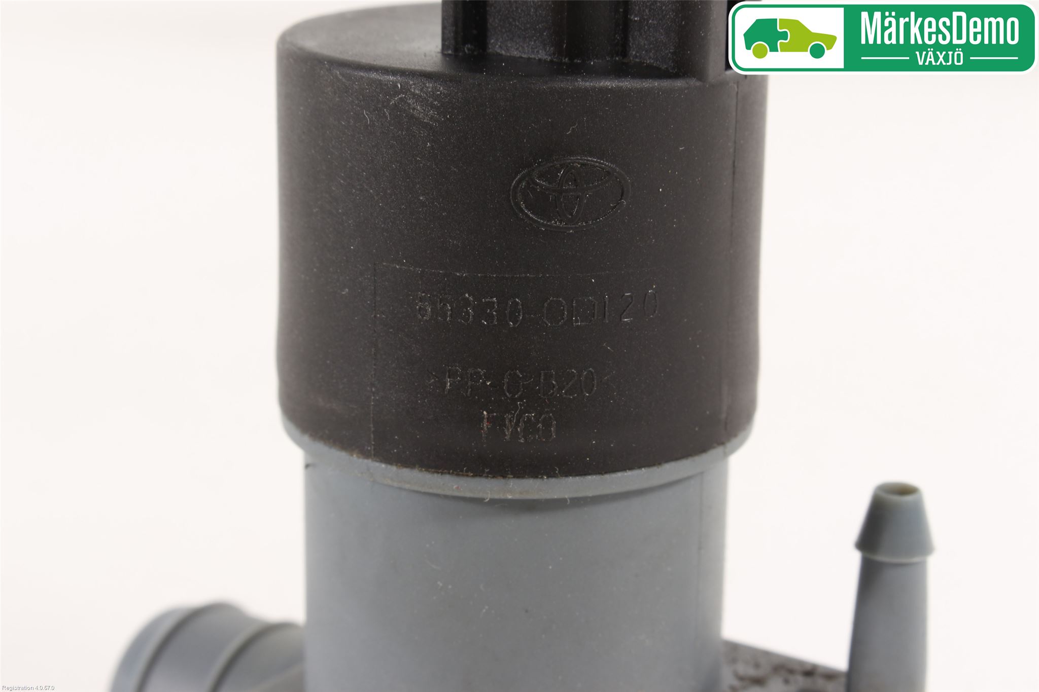 Toyota YARIS XP130 15-20 Spylerpumpe Frontrute