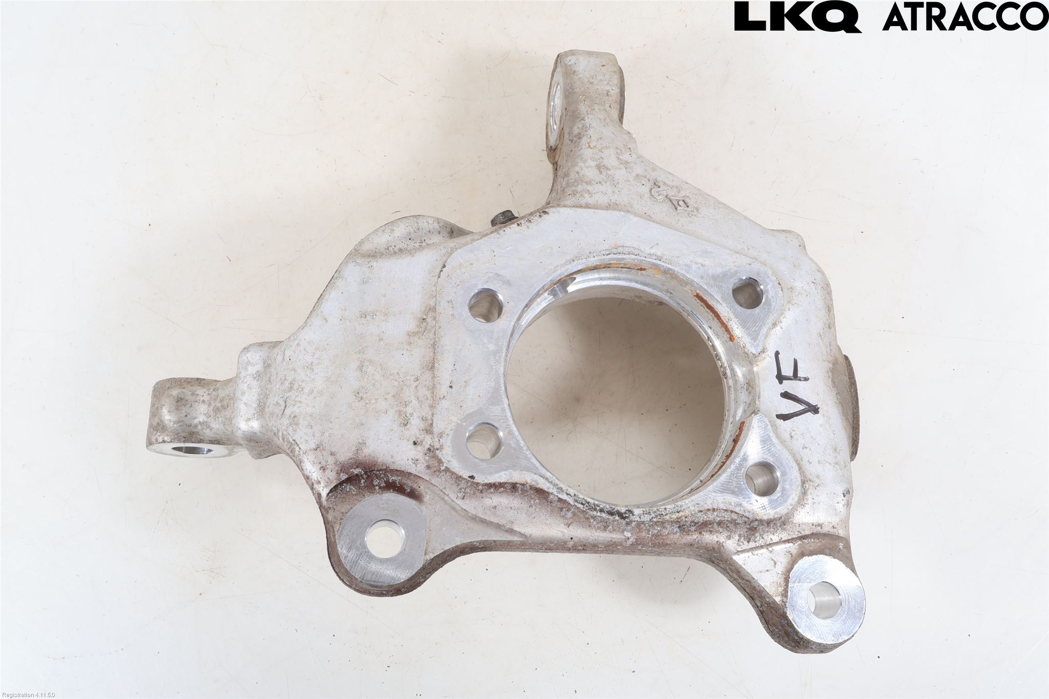 Toyota RAV4 19- Spindel Vf