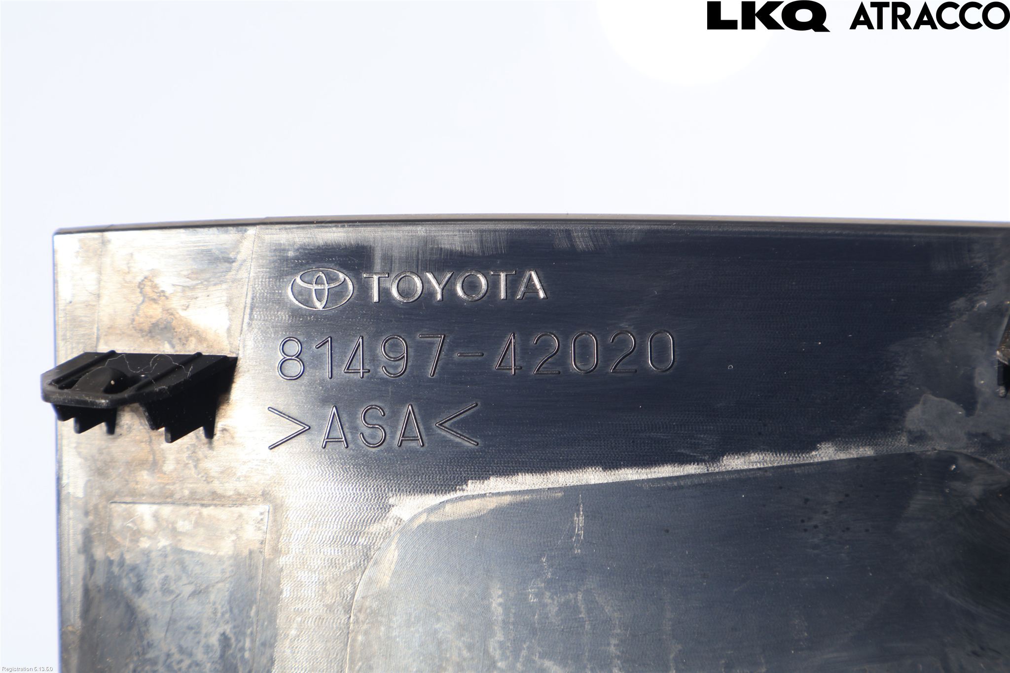 Toyota bZ4X EA10 22- Baklykt Omramming