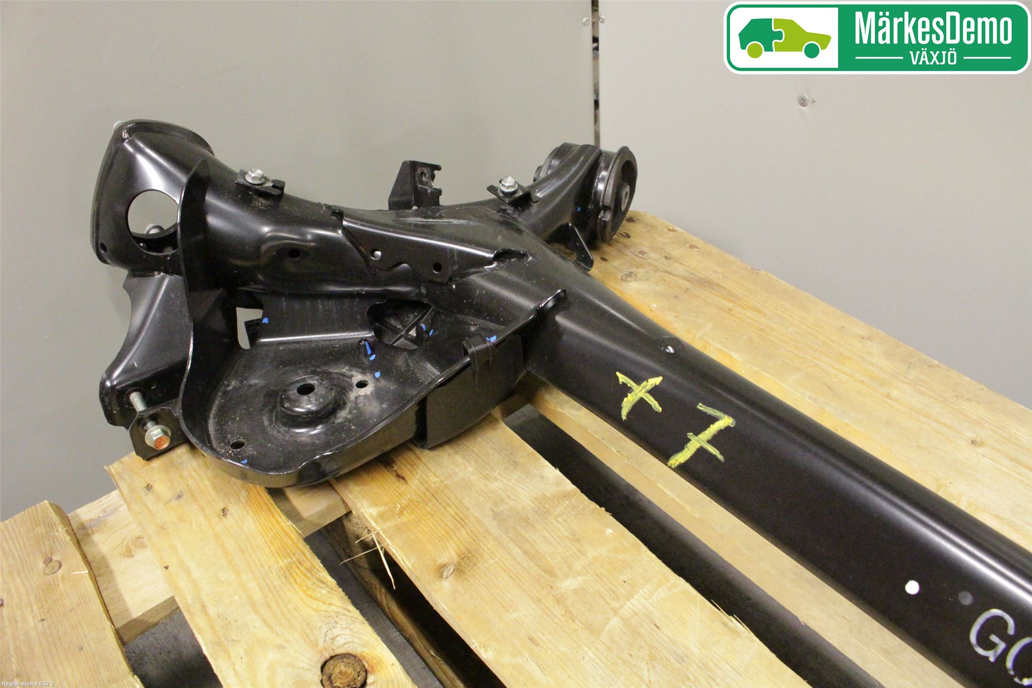 Honda HR-V 15-21 Bakaksel Feste Travers-Ramme