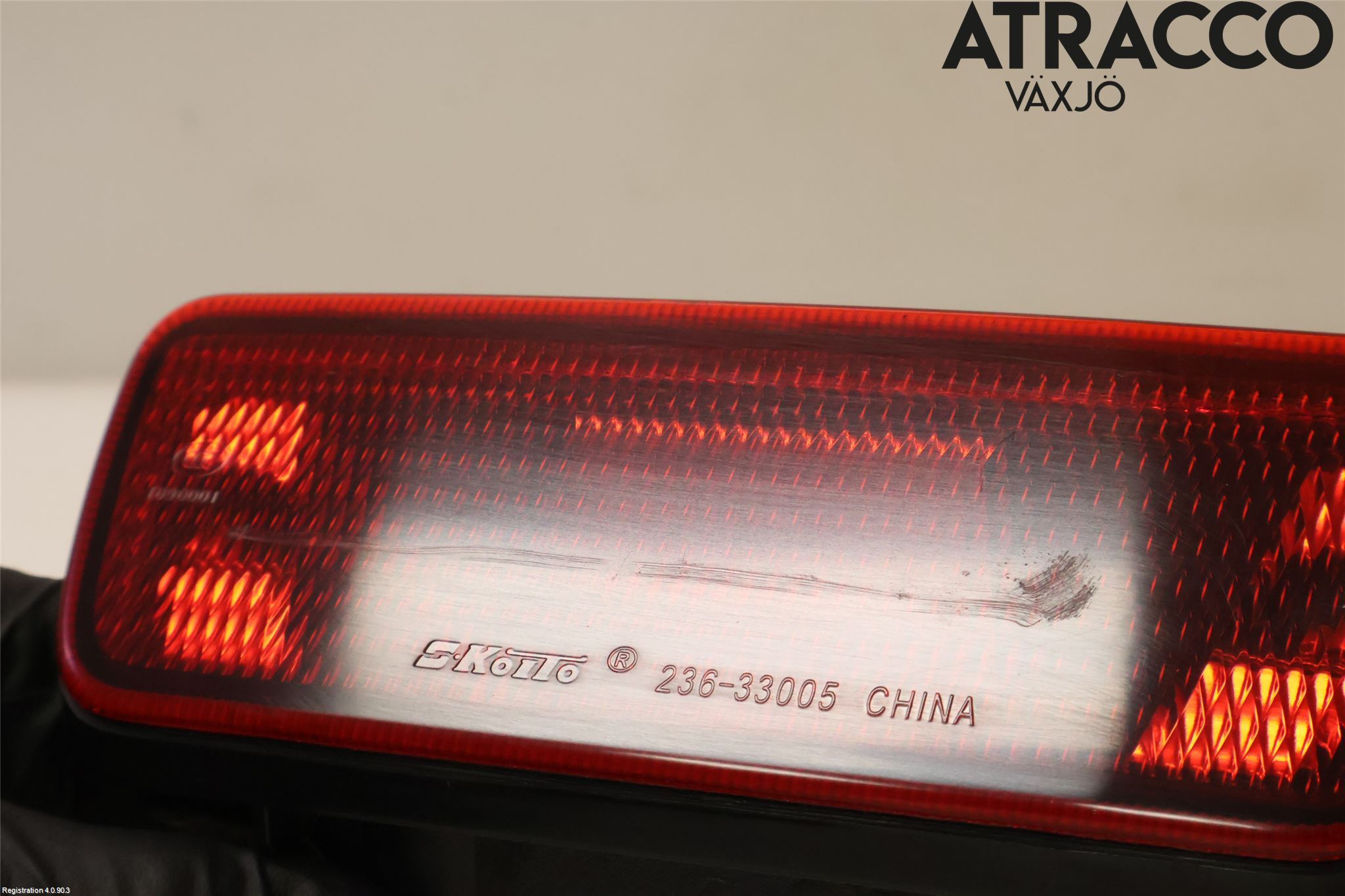 Nissan X-TRAIL 14-21 Refleks Bak