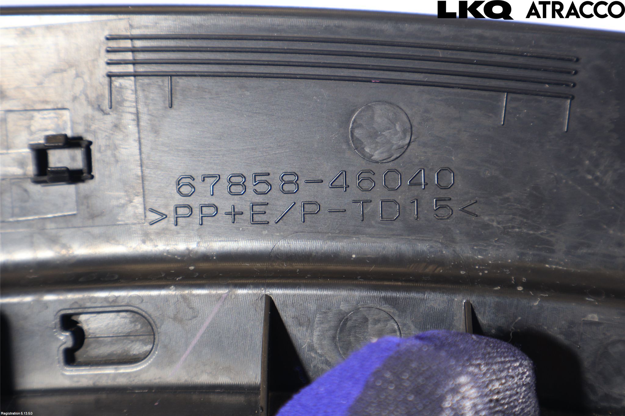 Lexus RZ 23- List Venstre Side