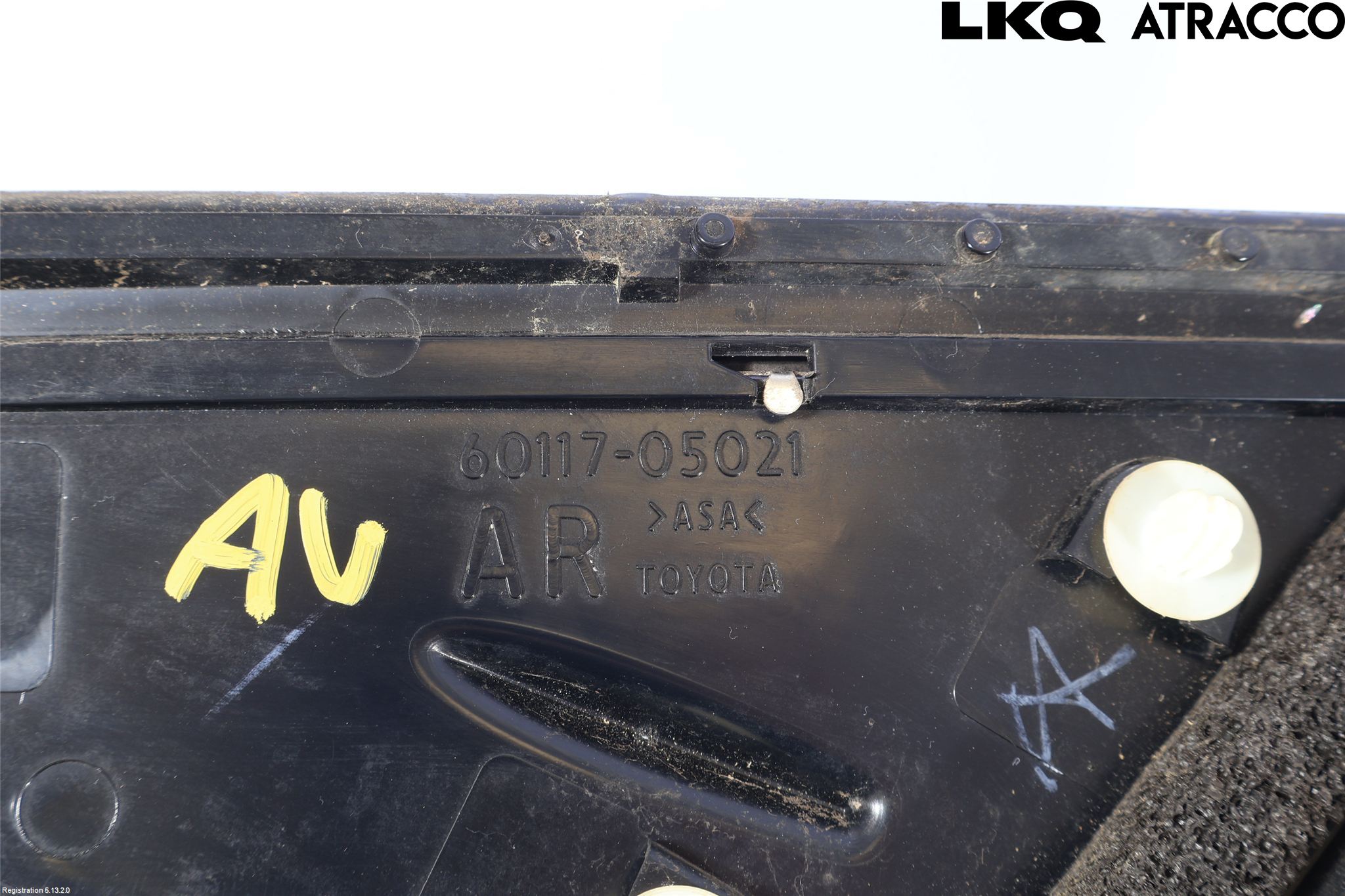 Toyota AVENSIS 09-15 Skjerm Hjørne Utfylling Foran