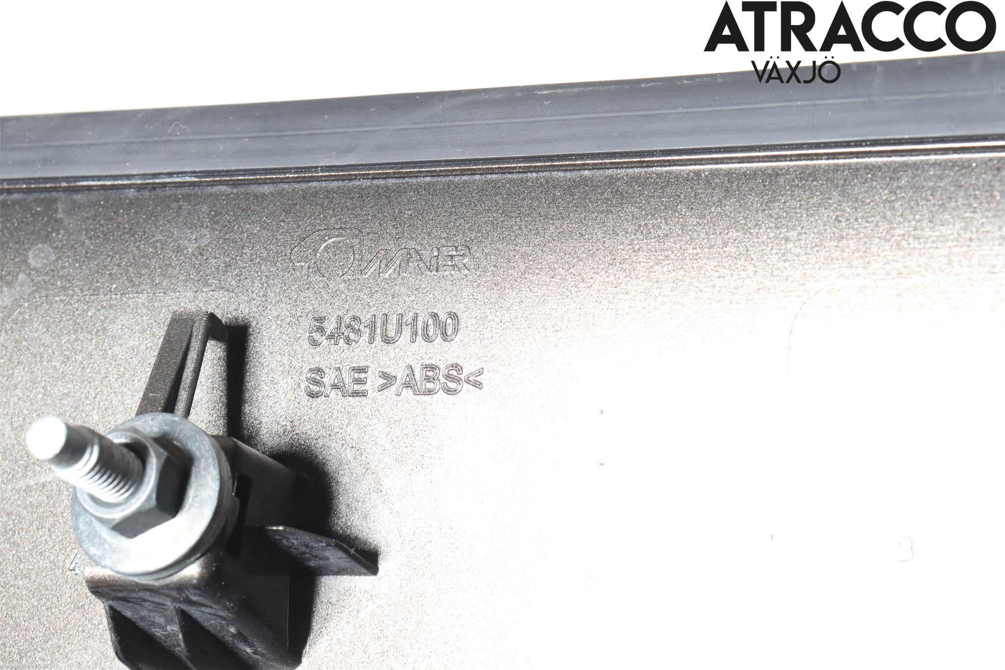 Nissan QASHQAI 14-17 Refleksplate - Skiltplate