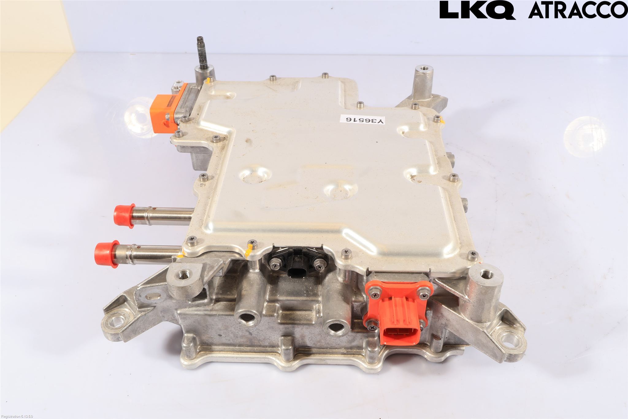 Lexus RZ 23- Batterilader Hybrid