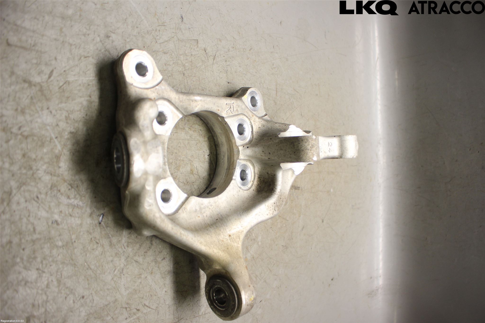 Toyota bZ4X EA10 22- Spindel Hf