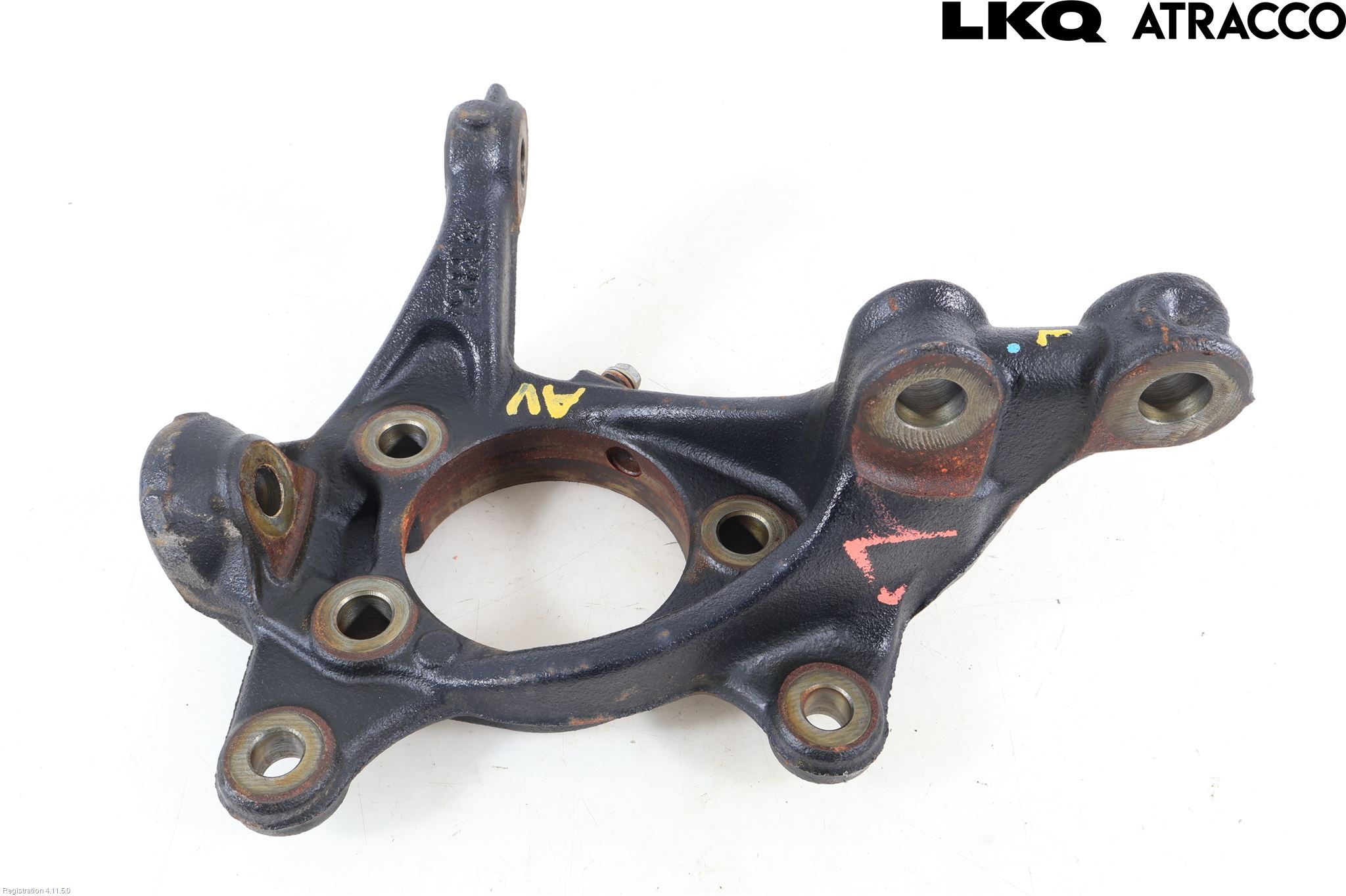 Toyota YARIS CROSS XP21 21- Spindel Vf