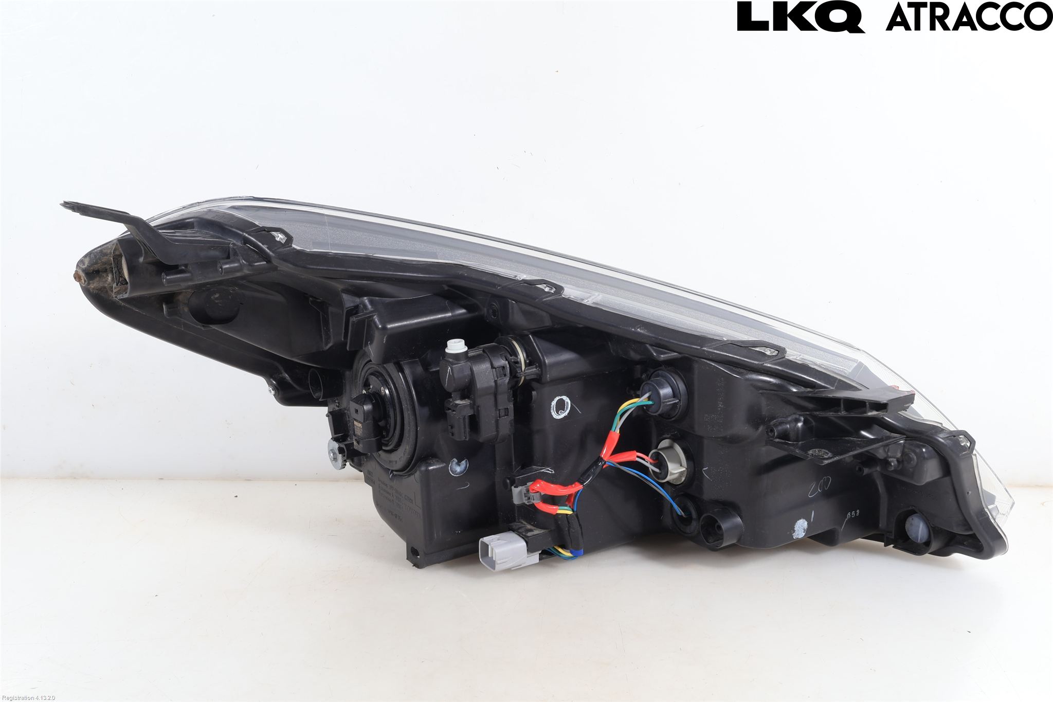 Toyota YARIS XP130 15-20 Frontlykt Venstre
