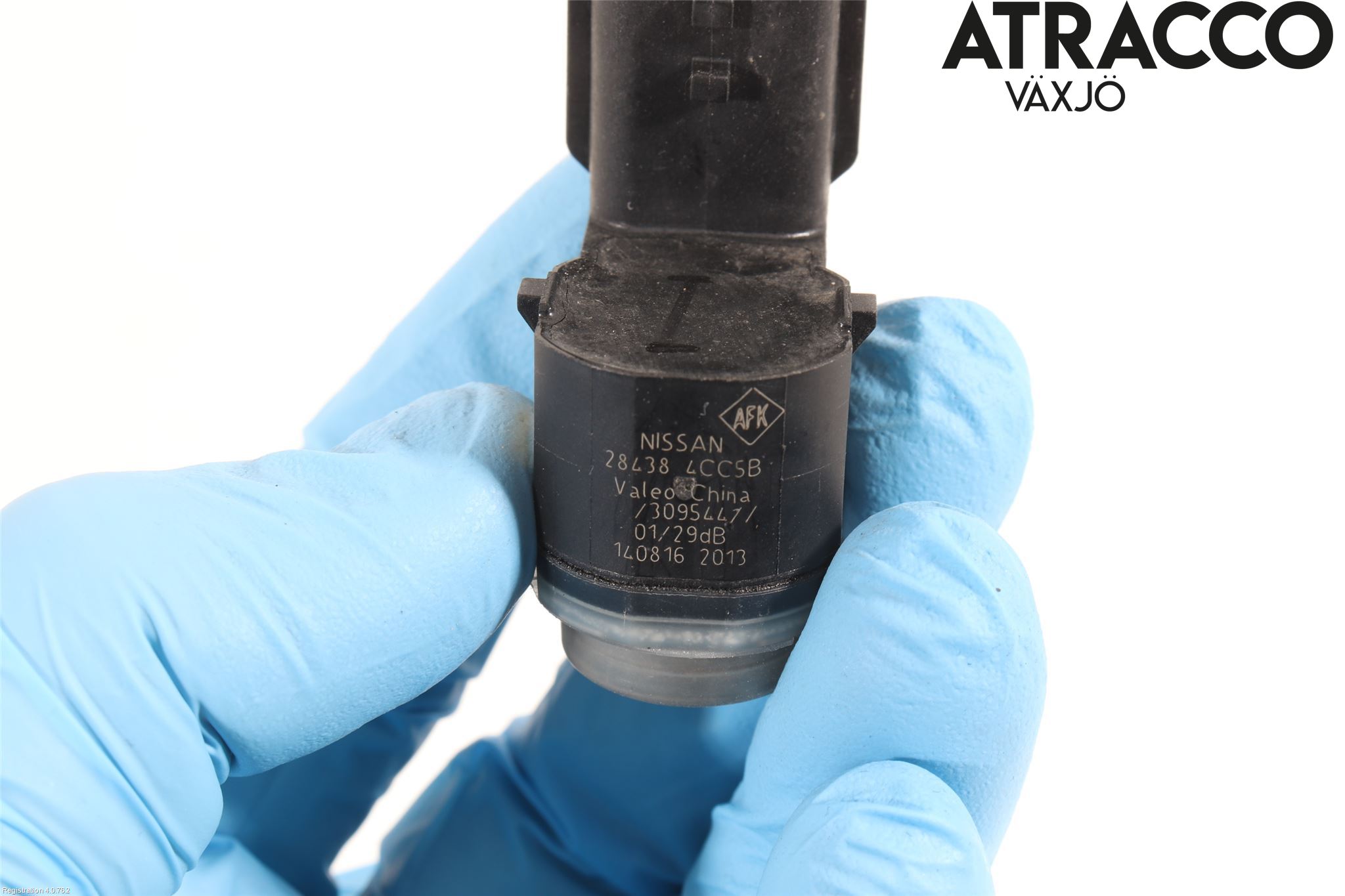 Nissan X-TRAIL 14-21 Sensor Parkering Front